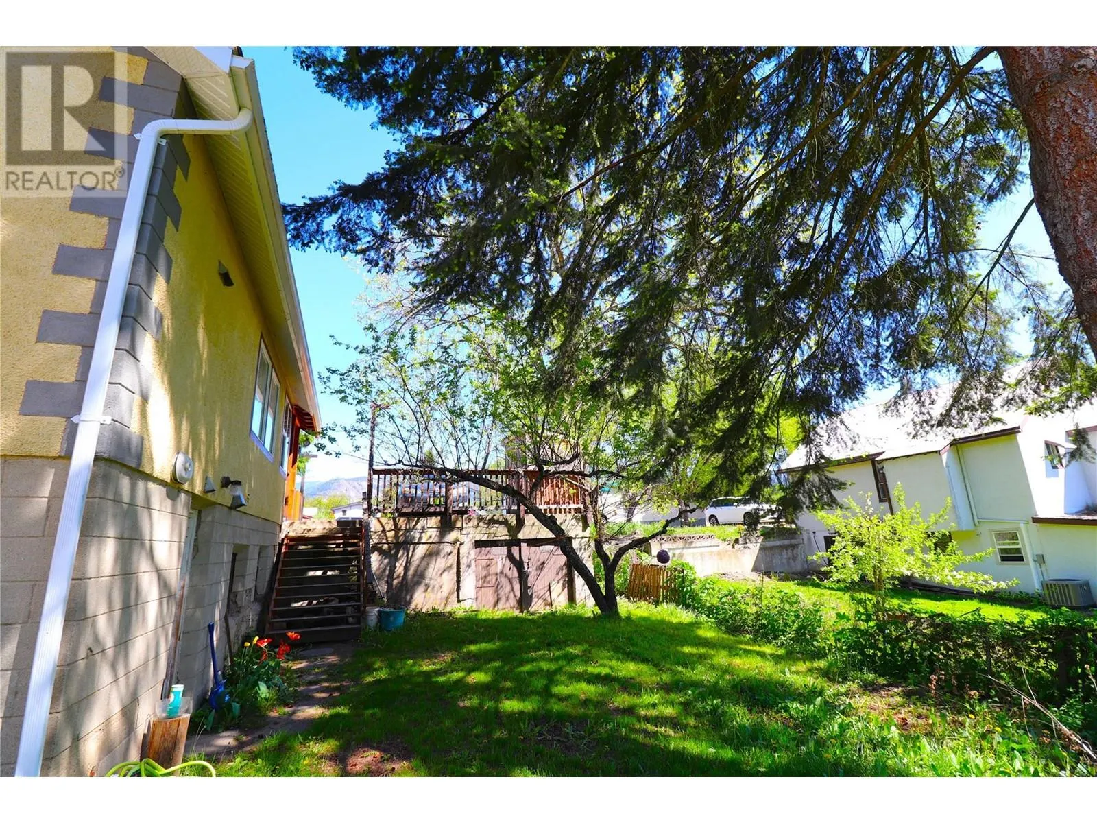 312 8TH Avenue