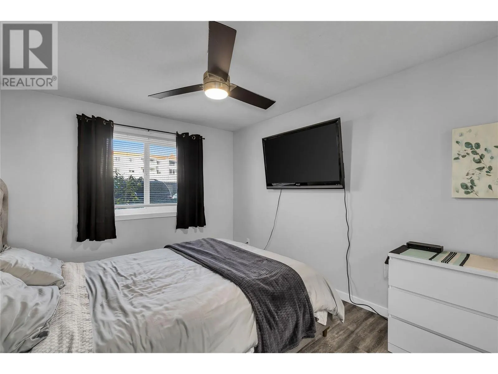 3175 De Montreuil Court Unit# 103