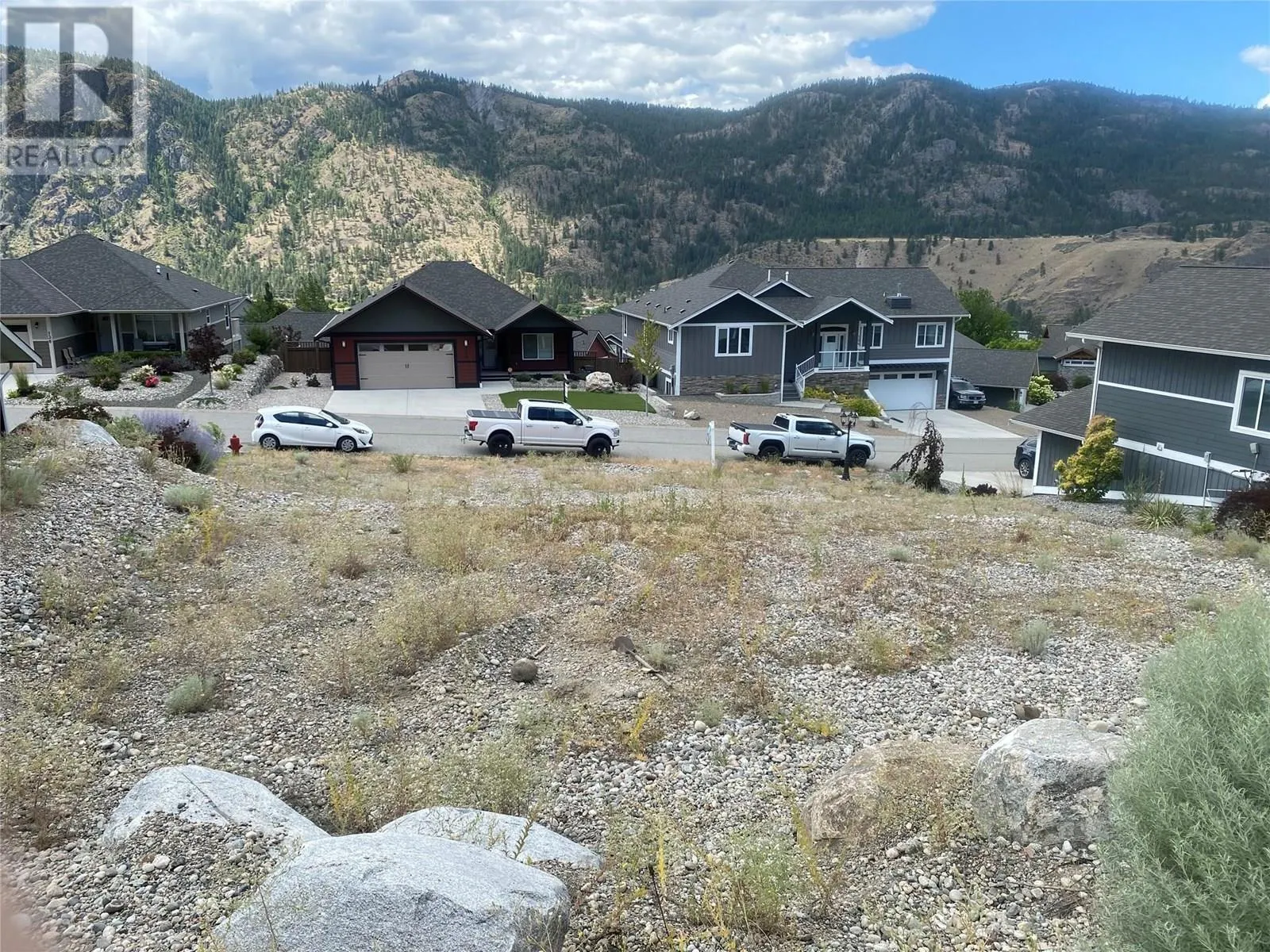 4400 MCLEAN CREEK Road Unit# 161 Lot# 28