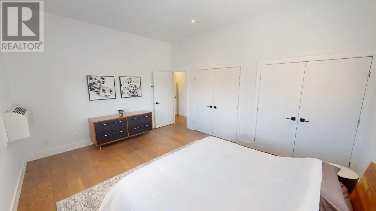 7291 PROSPECTOR Avenue Unit# 105