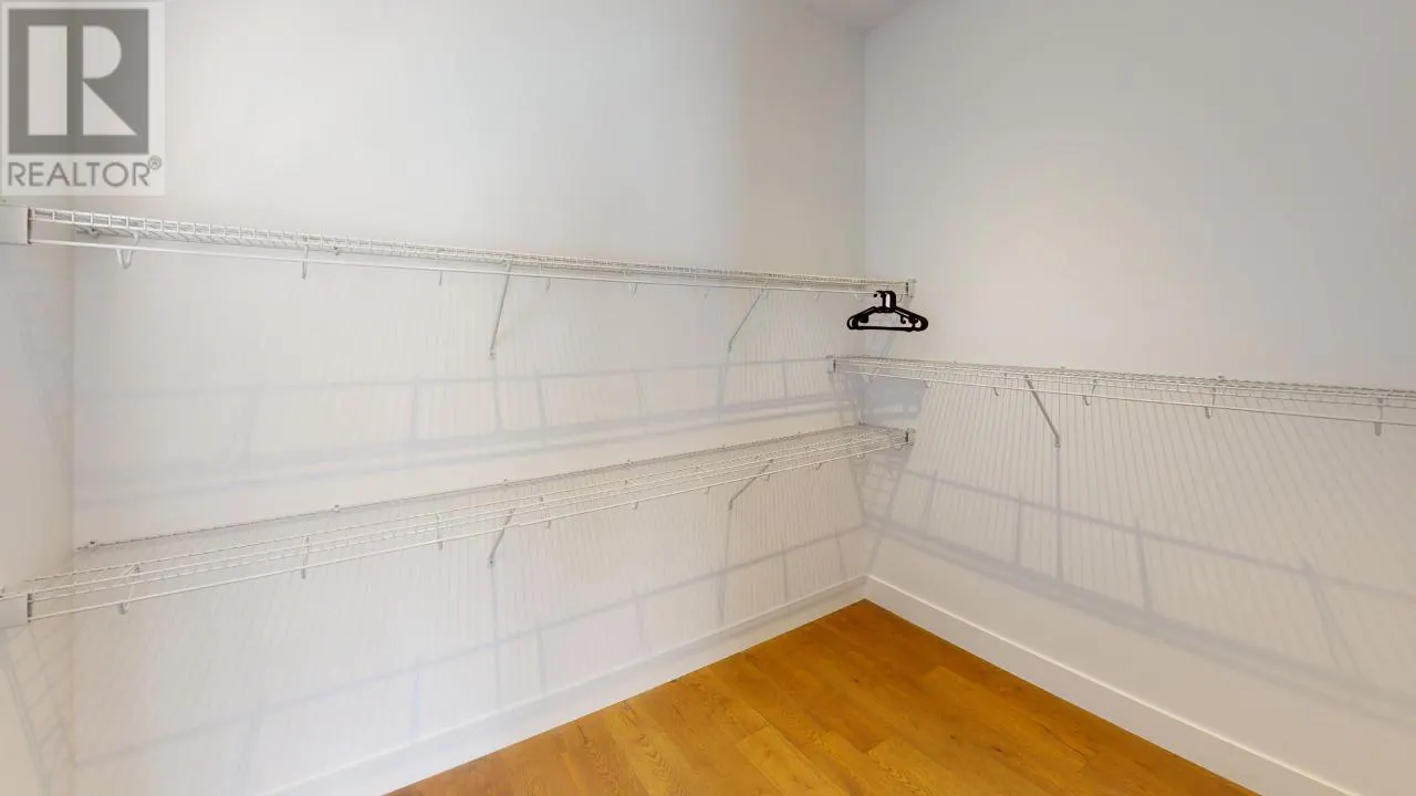 7291 PROSPECTOR Avenue Unit# 105