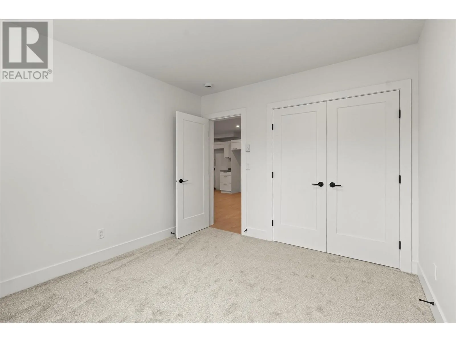 2451 Bradley Drive Unit# 102 Lot# 3