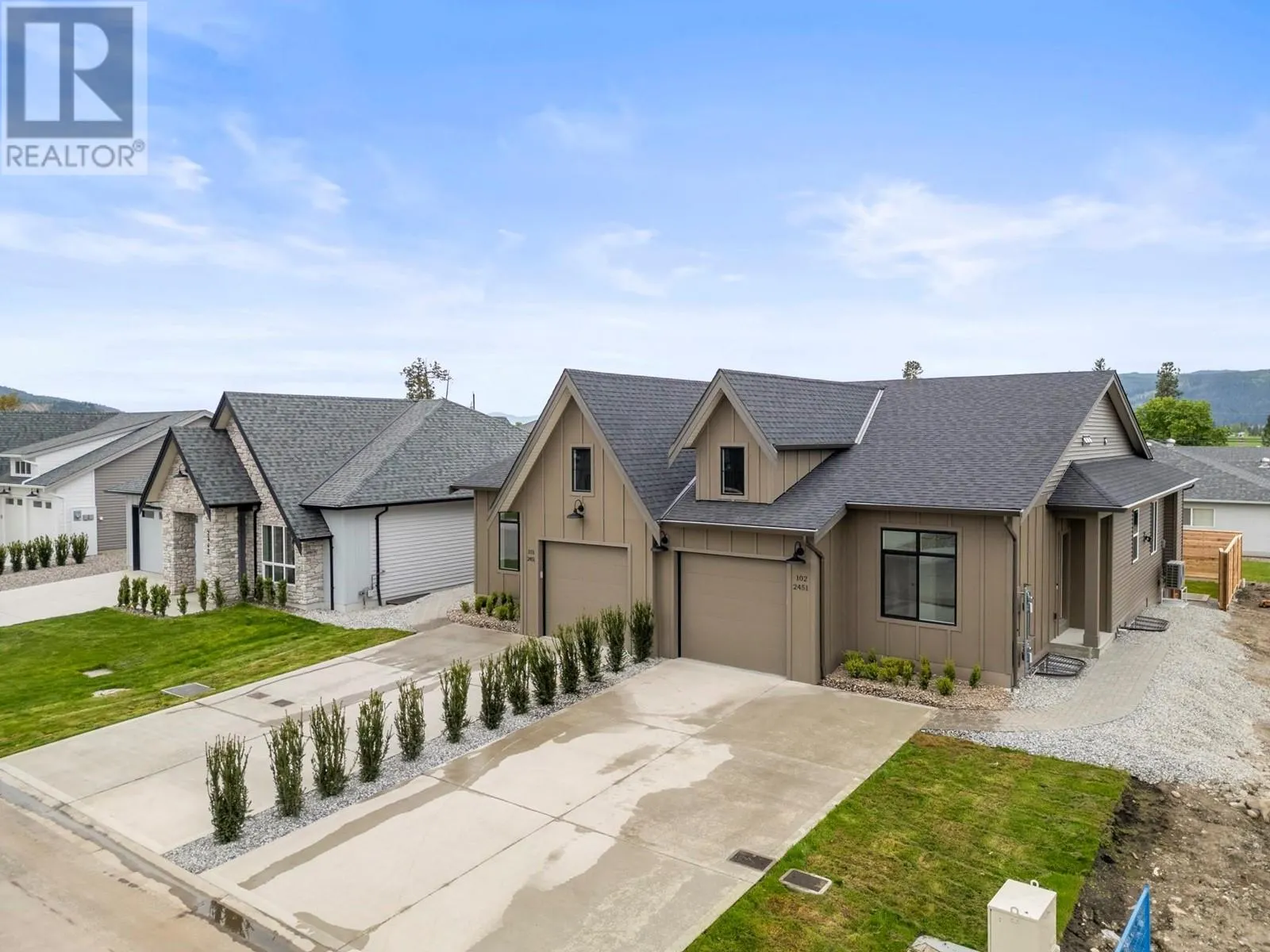 2451 Bradley Drive Unit# 102 Lot# 3