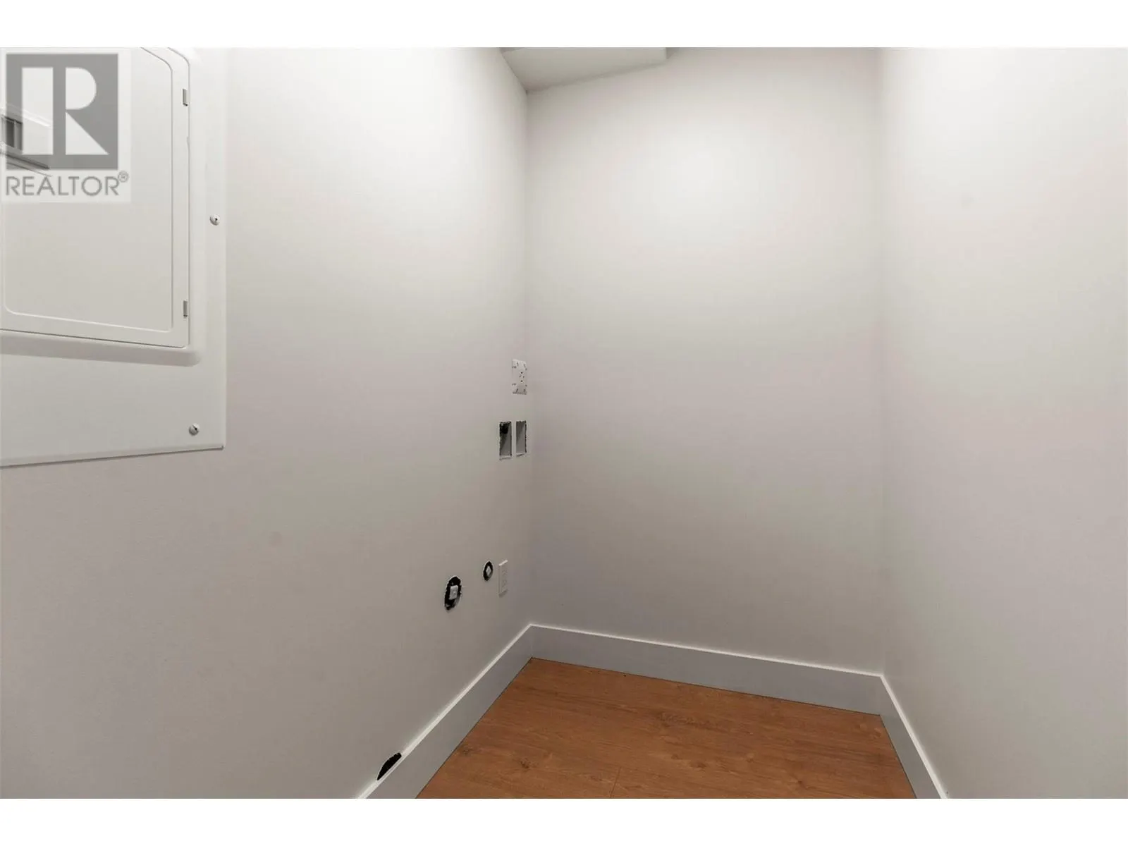 2451 Bradley Drive Unit# 102 Lot# 3