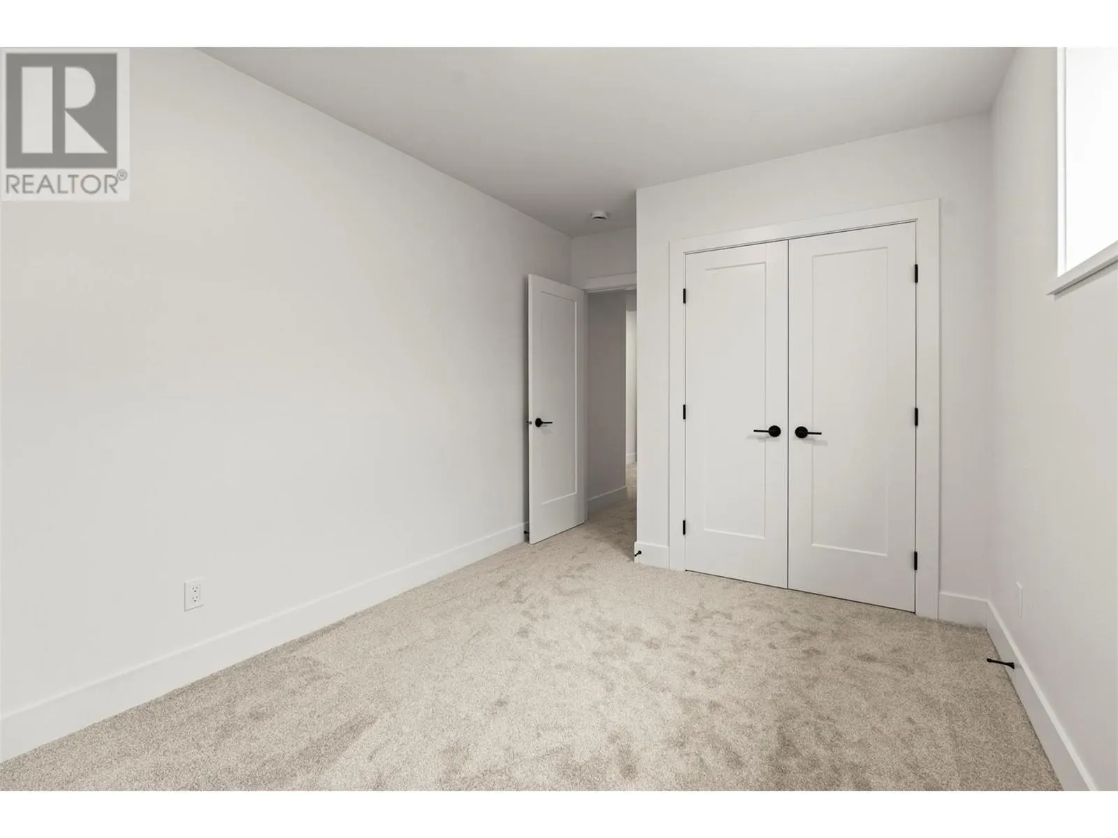 2451 Bradley Drive Unit# 102 Lot# 3