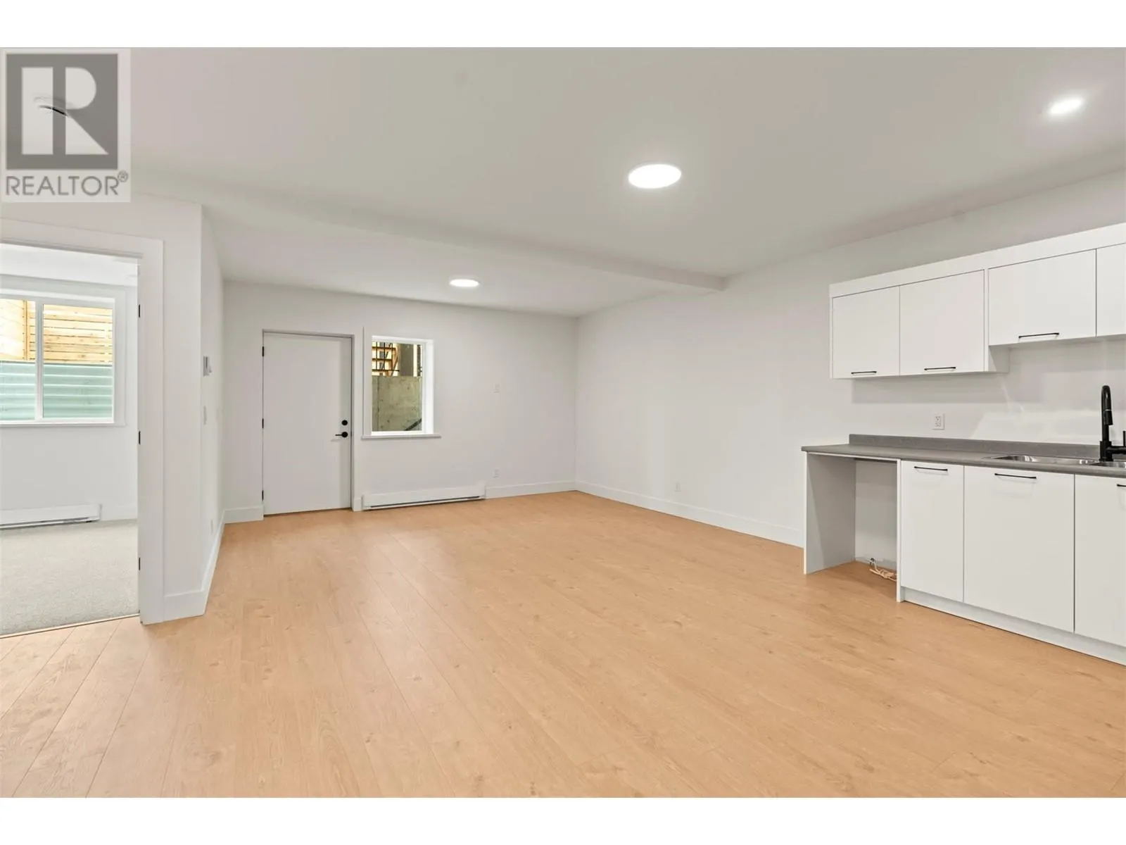 2451 Bradley Drive Unit# 102 Lot# 3
