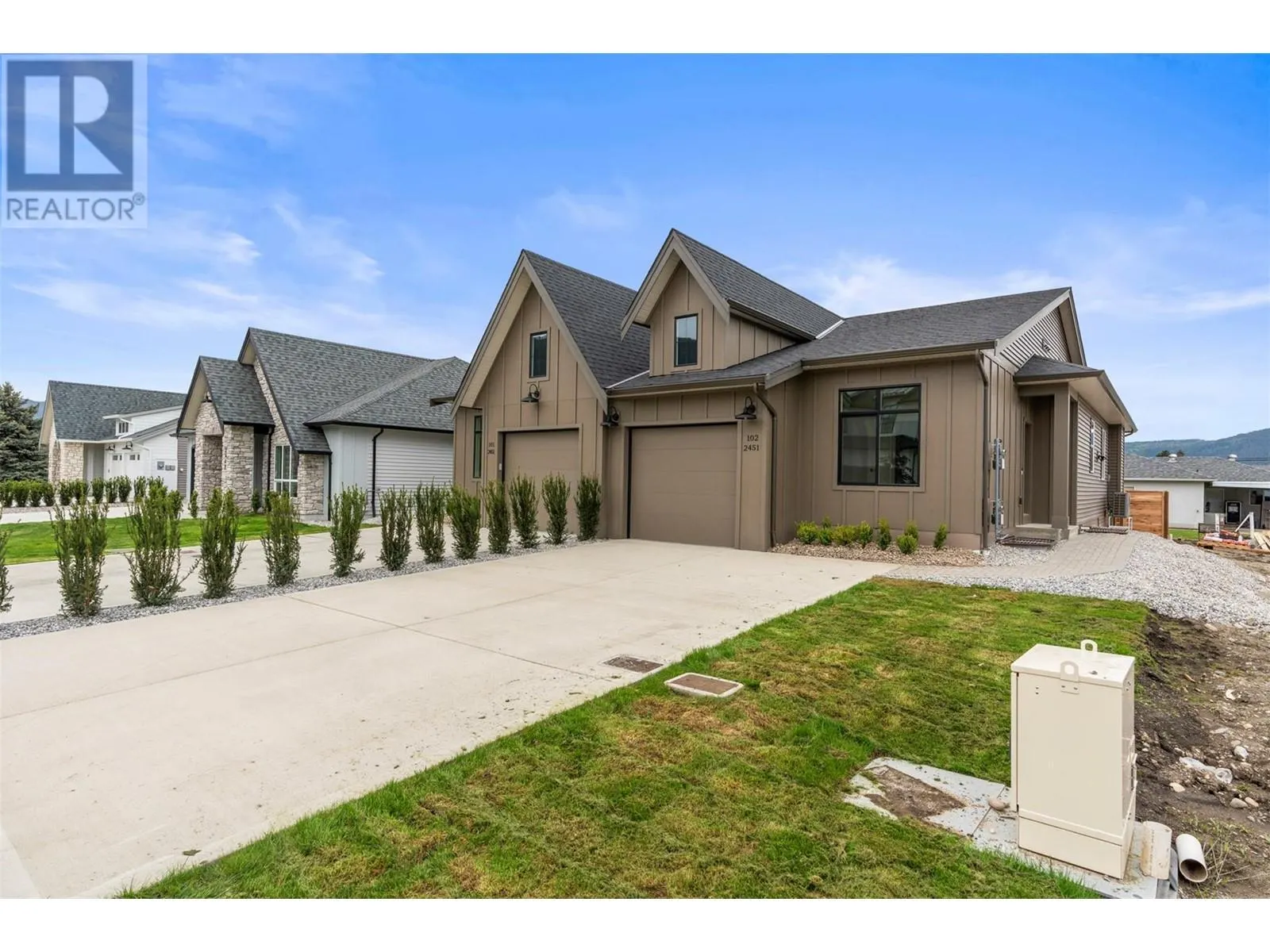 2451 Bradley Drive Unit# 102 Lot# 3