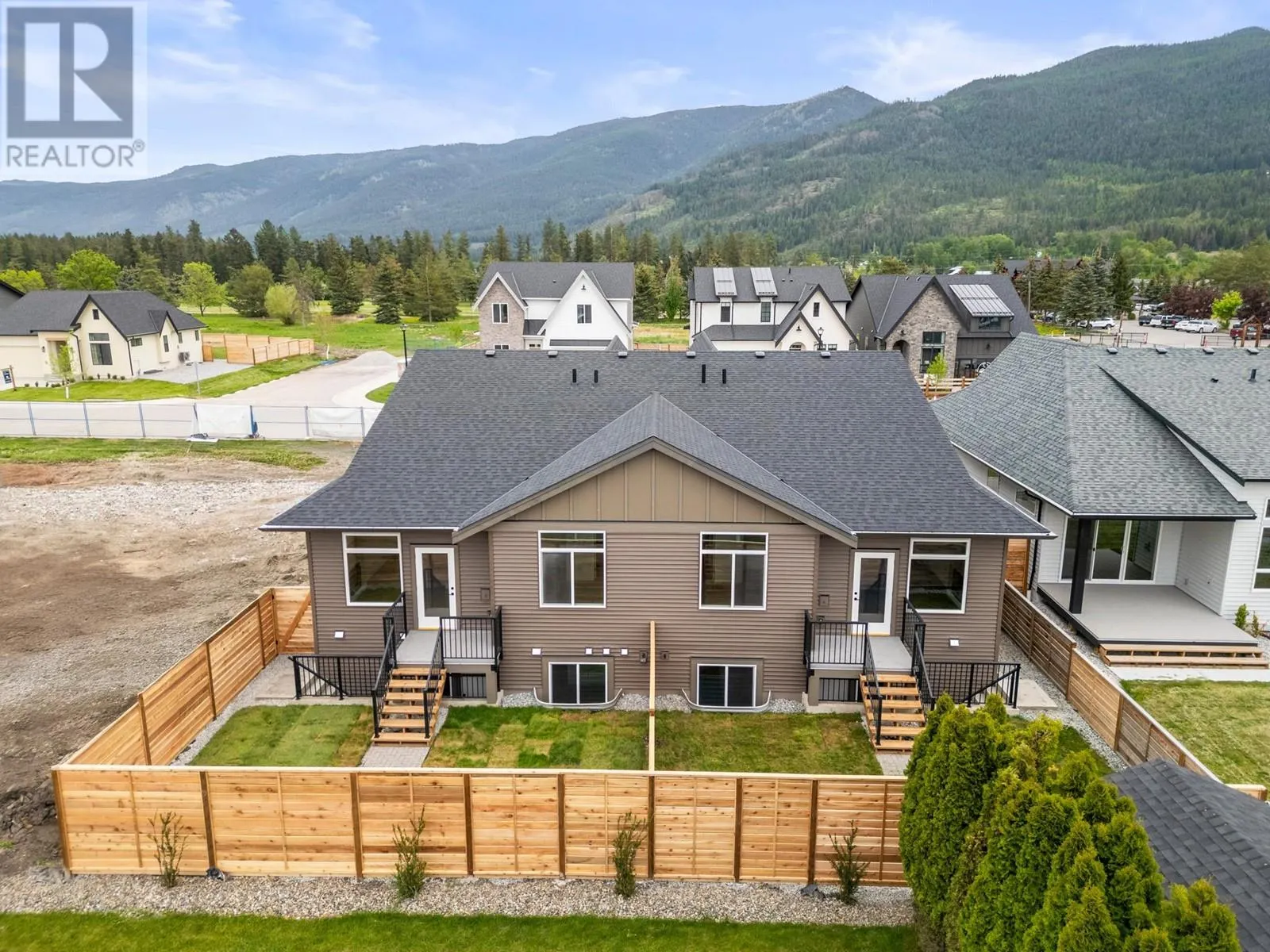 2451 Bradley Drive Unit# 102 Lot# 3