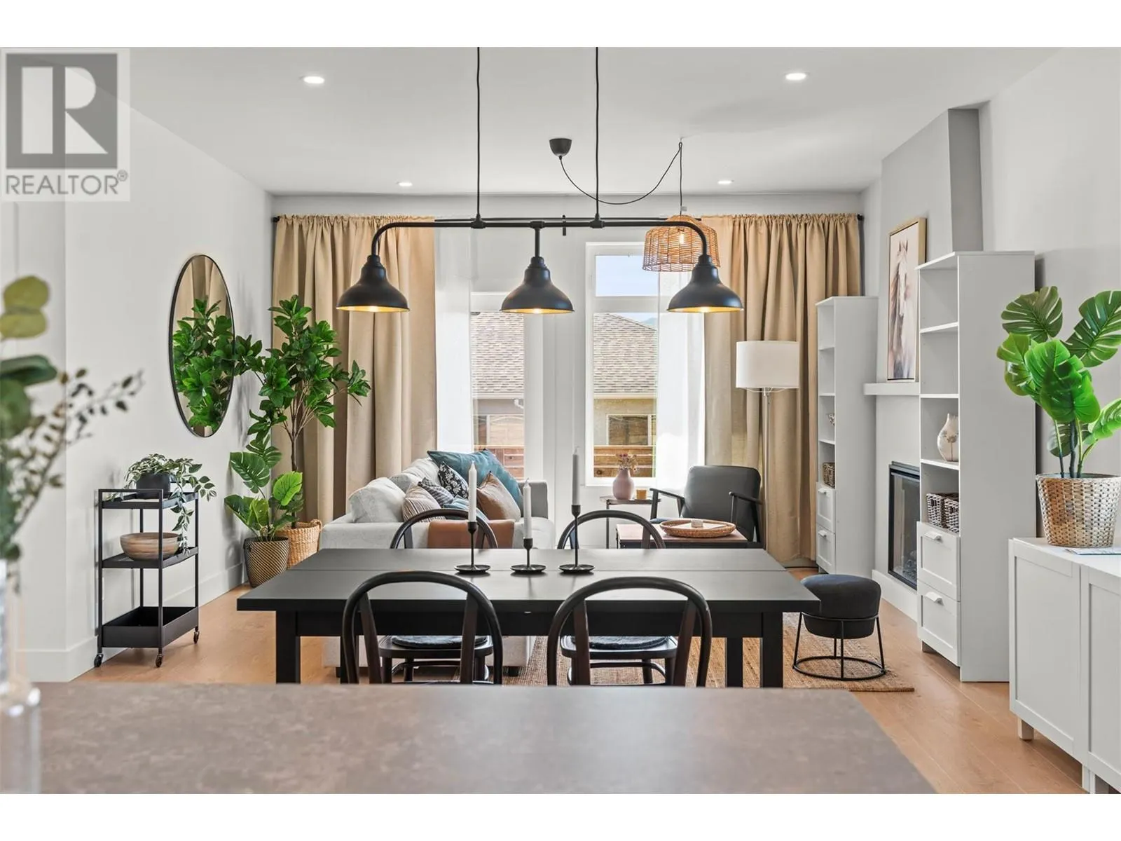 2451 Bradley Drive Unit# 102 Lot# 3