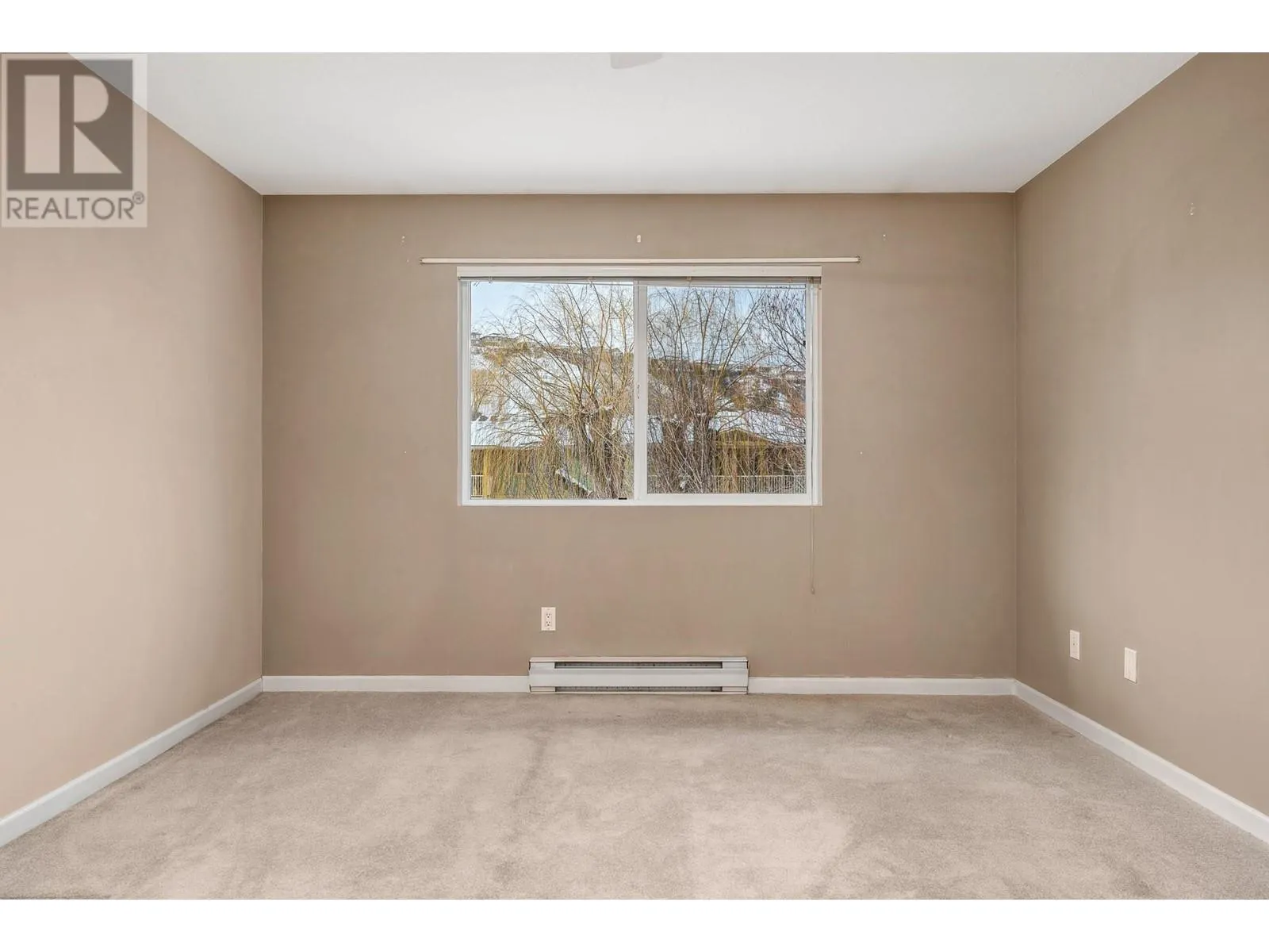 307 Browne Road Unit# 304