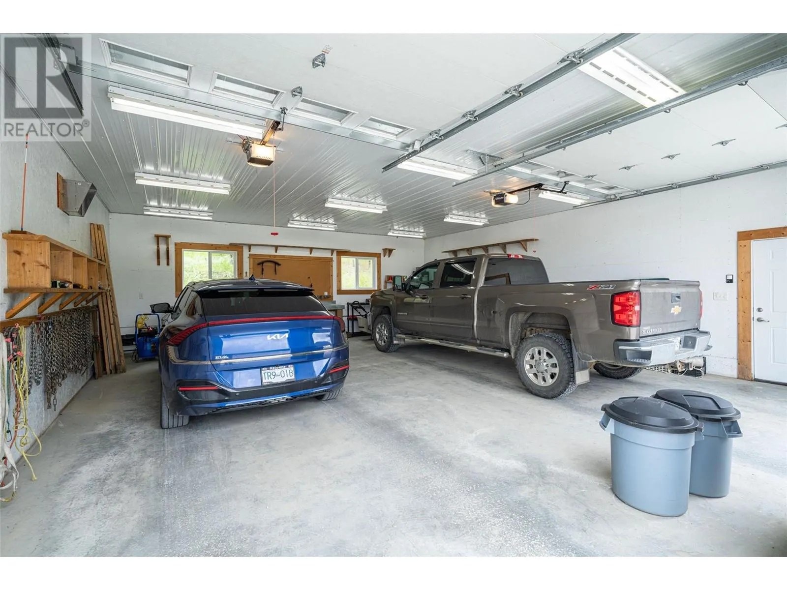 705 Creighton Valley Road