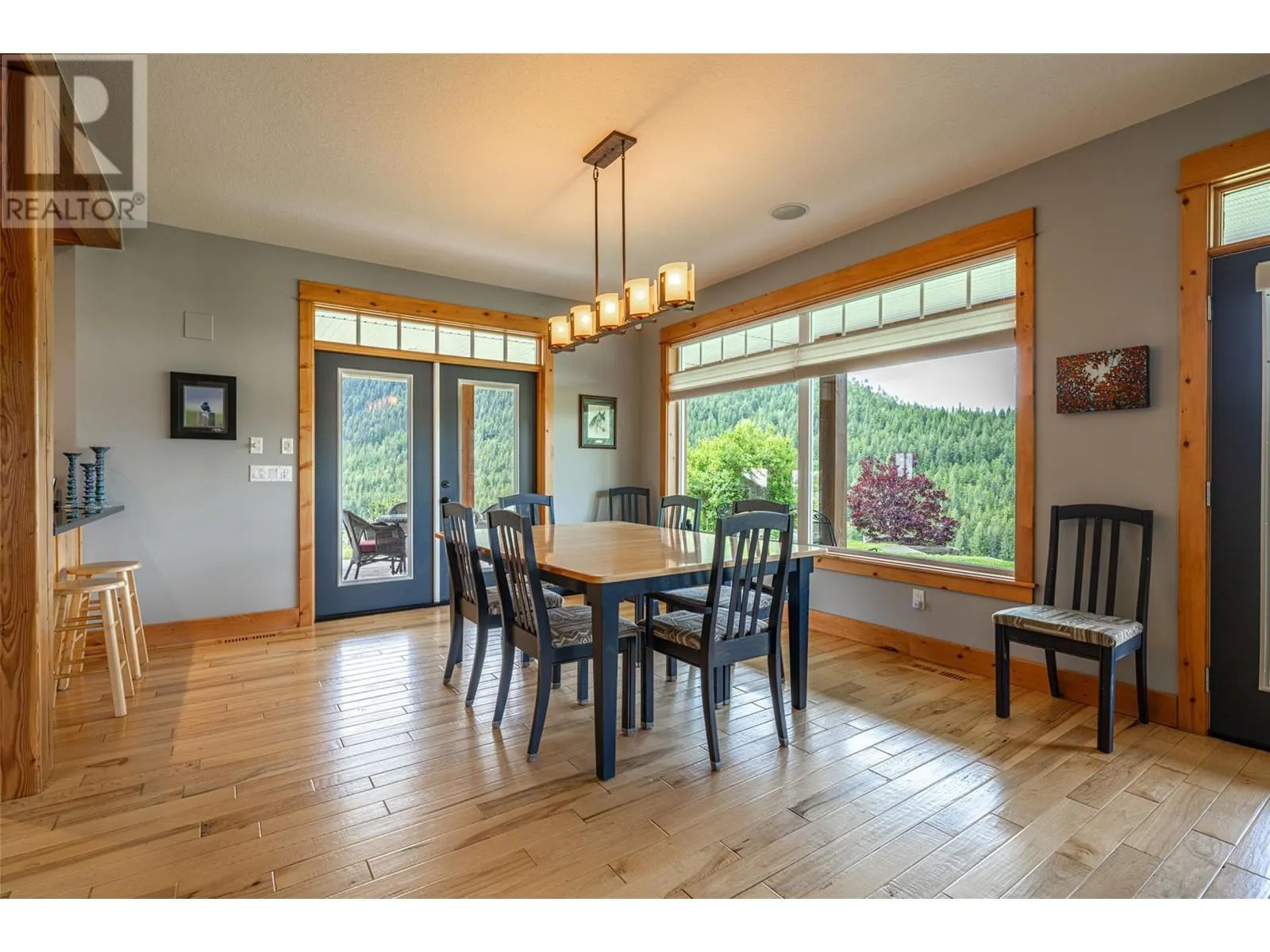 705 Creighton Valley Road