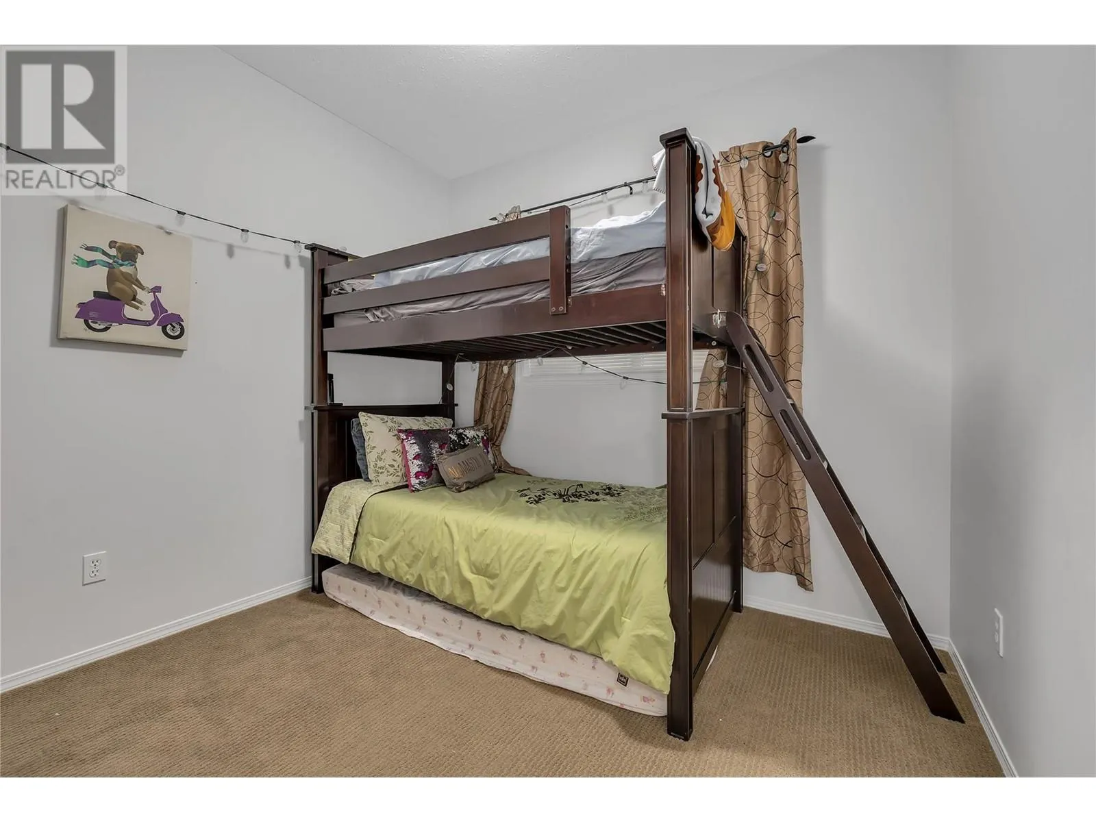 5882 Snow Pines Crescent Unit# A