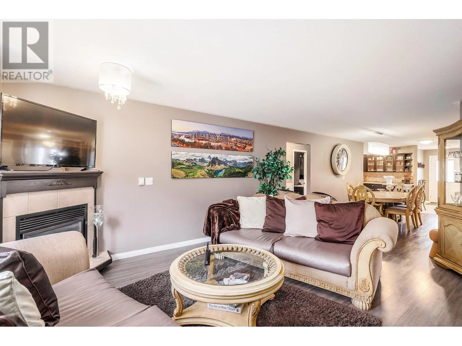 800 RAILWAY Lane Unit# 5