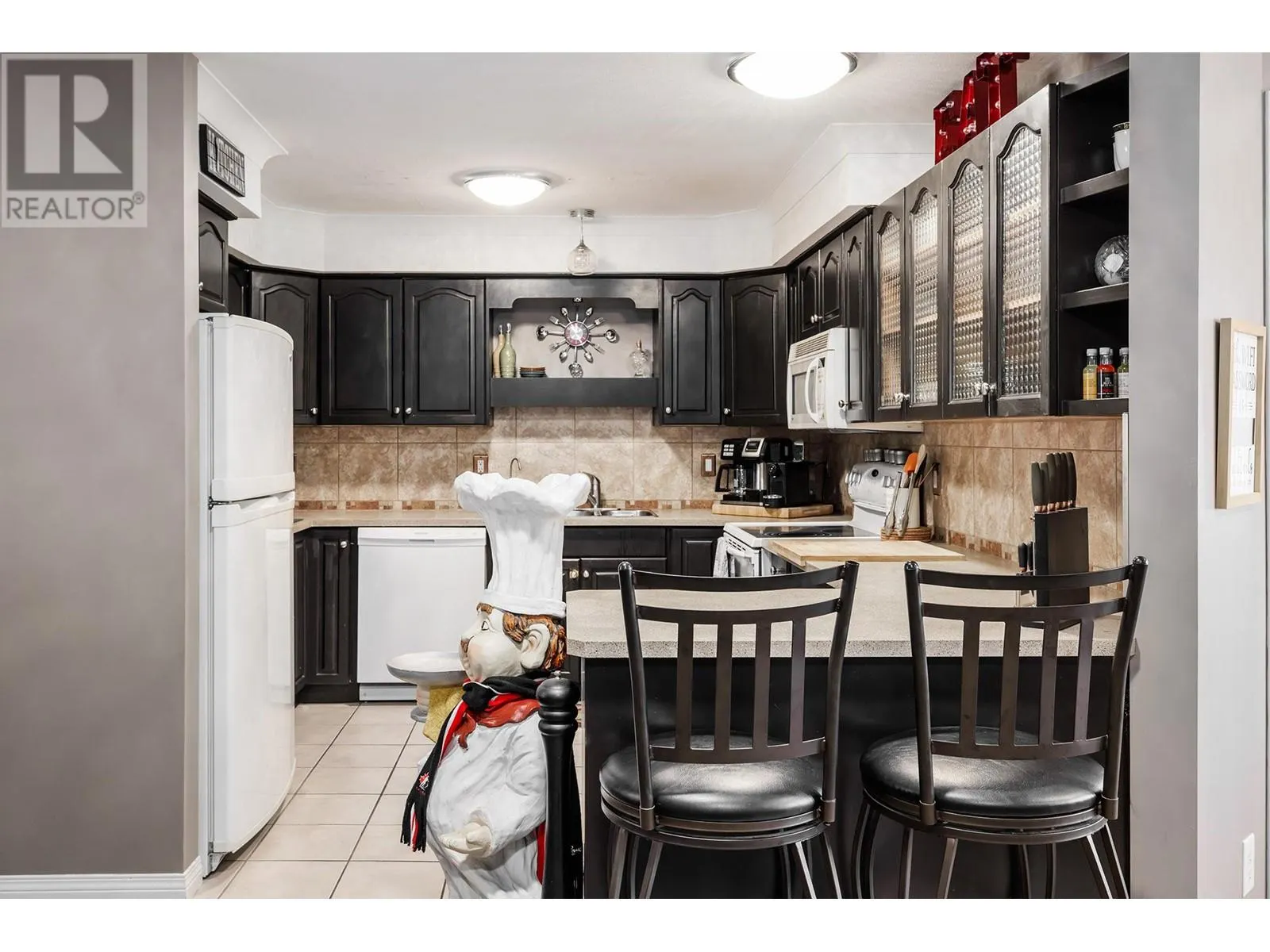 800 RAILWAY Lane Unit# 5