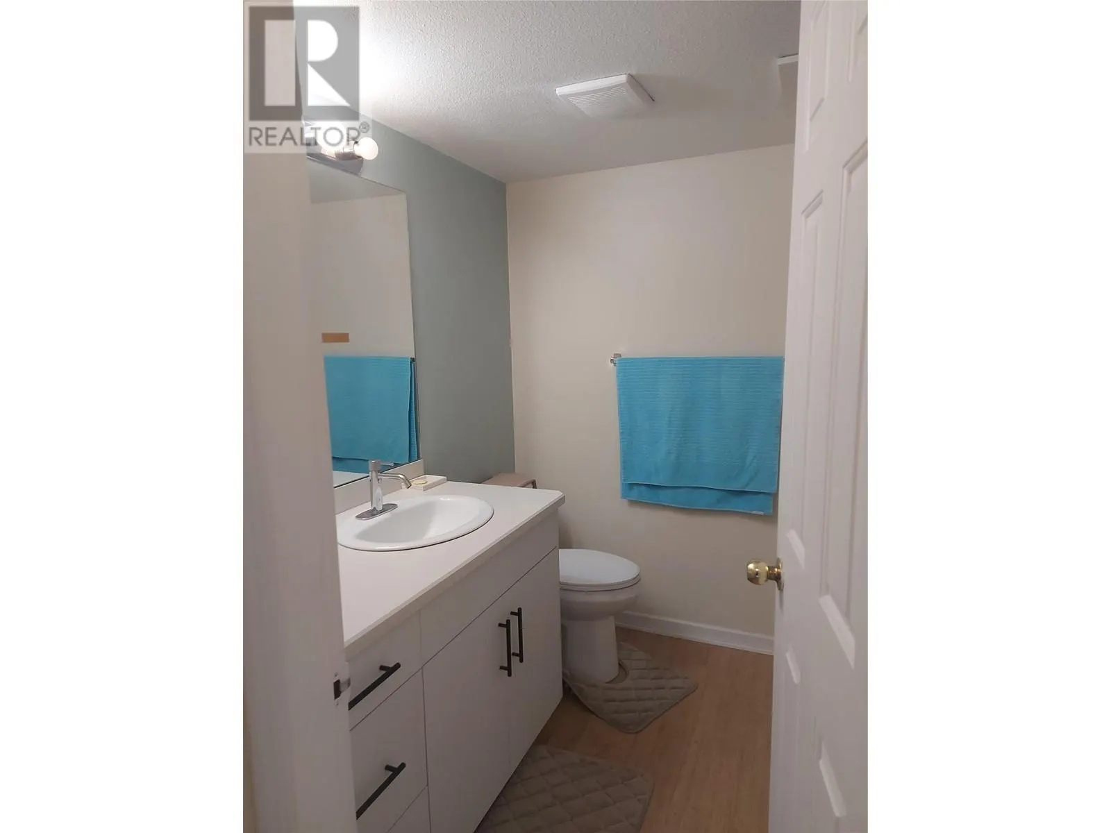 993 KLO Road Unit# 203