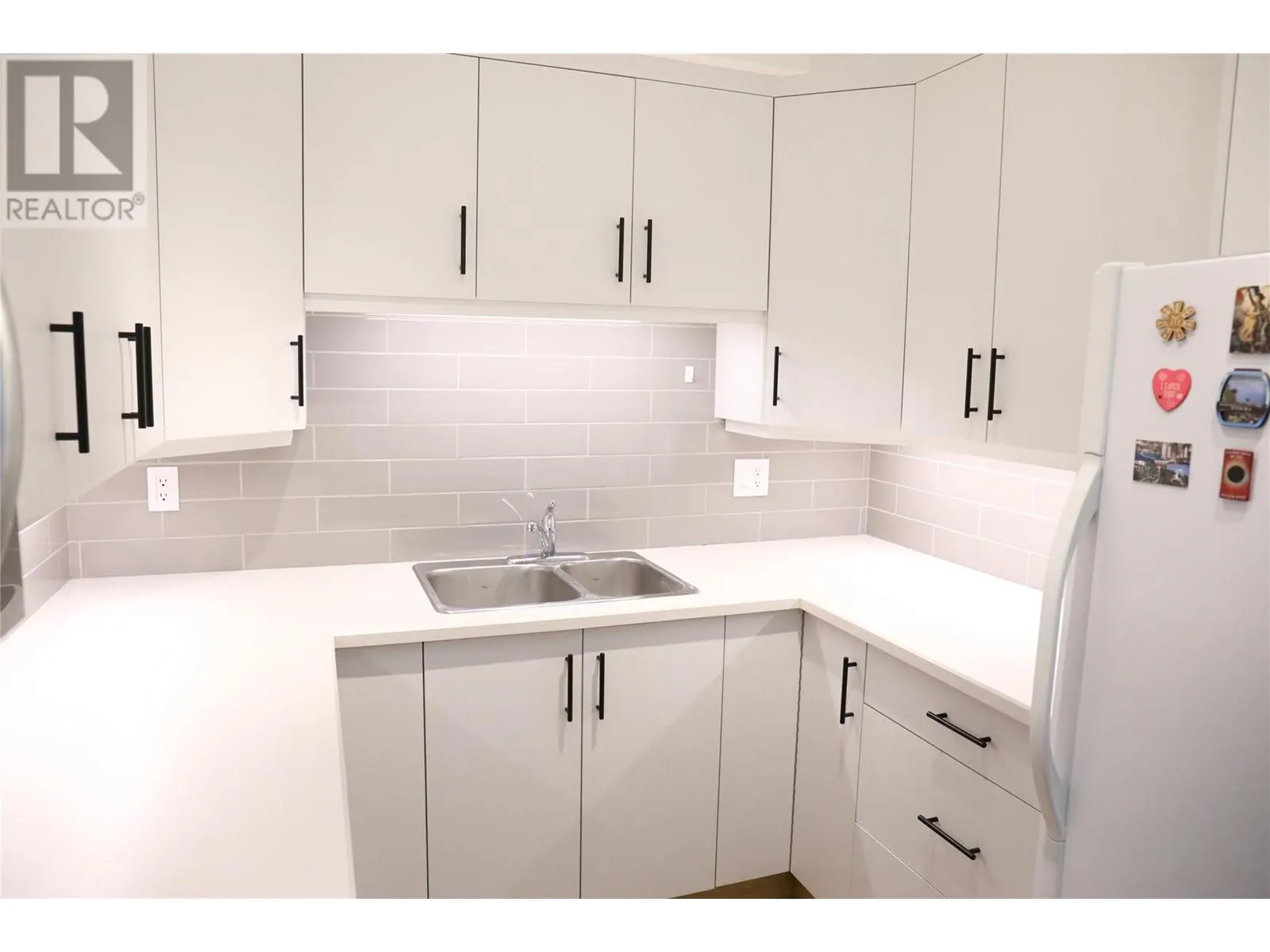 993 KLO Road Unit# 203