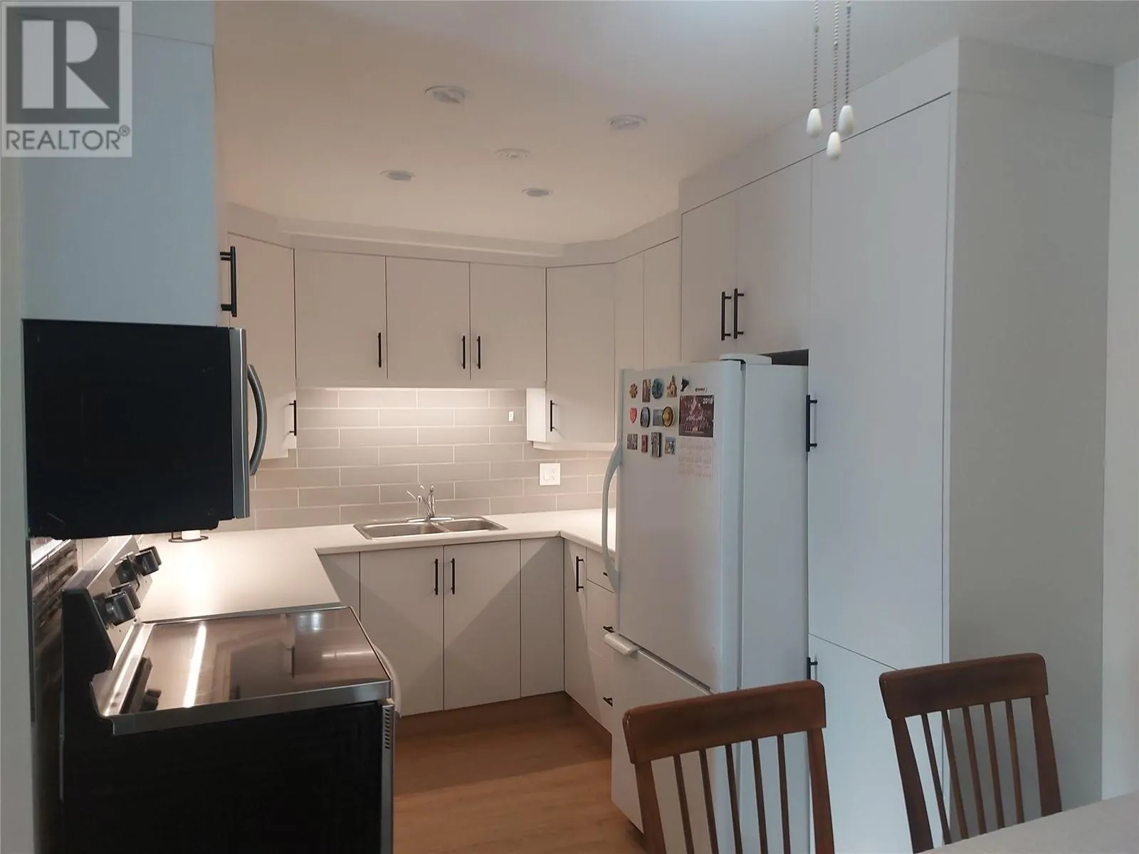 993 KLO Road Unit# 203
