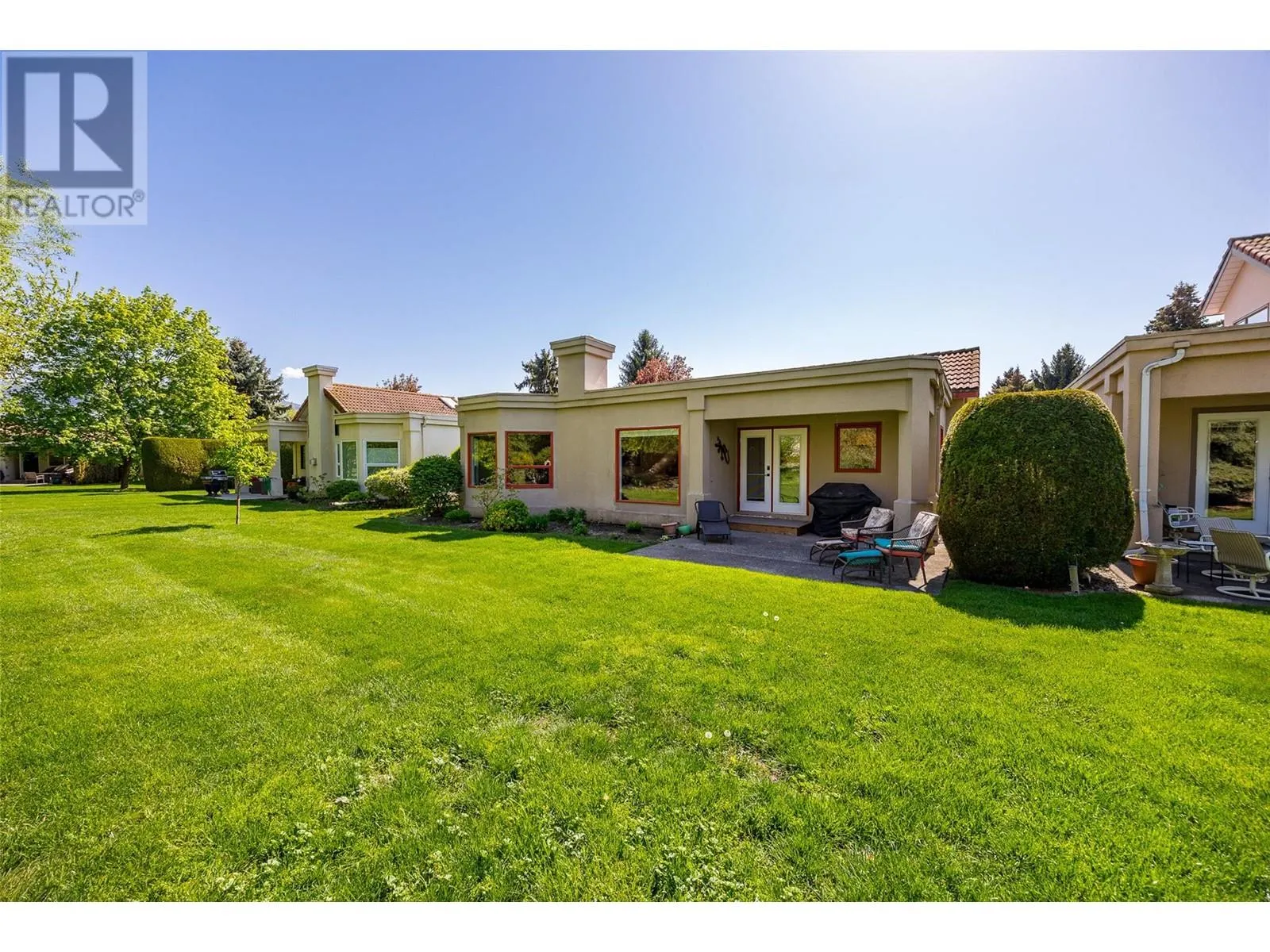 650 Lexington Drive Unit# 304