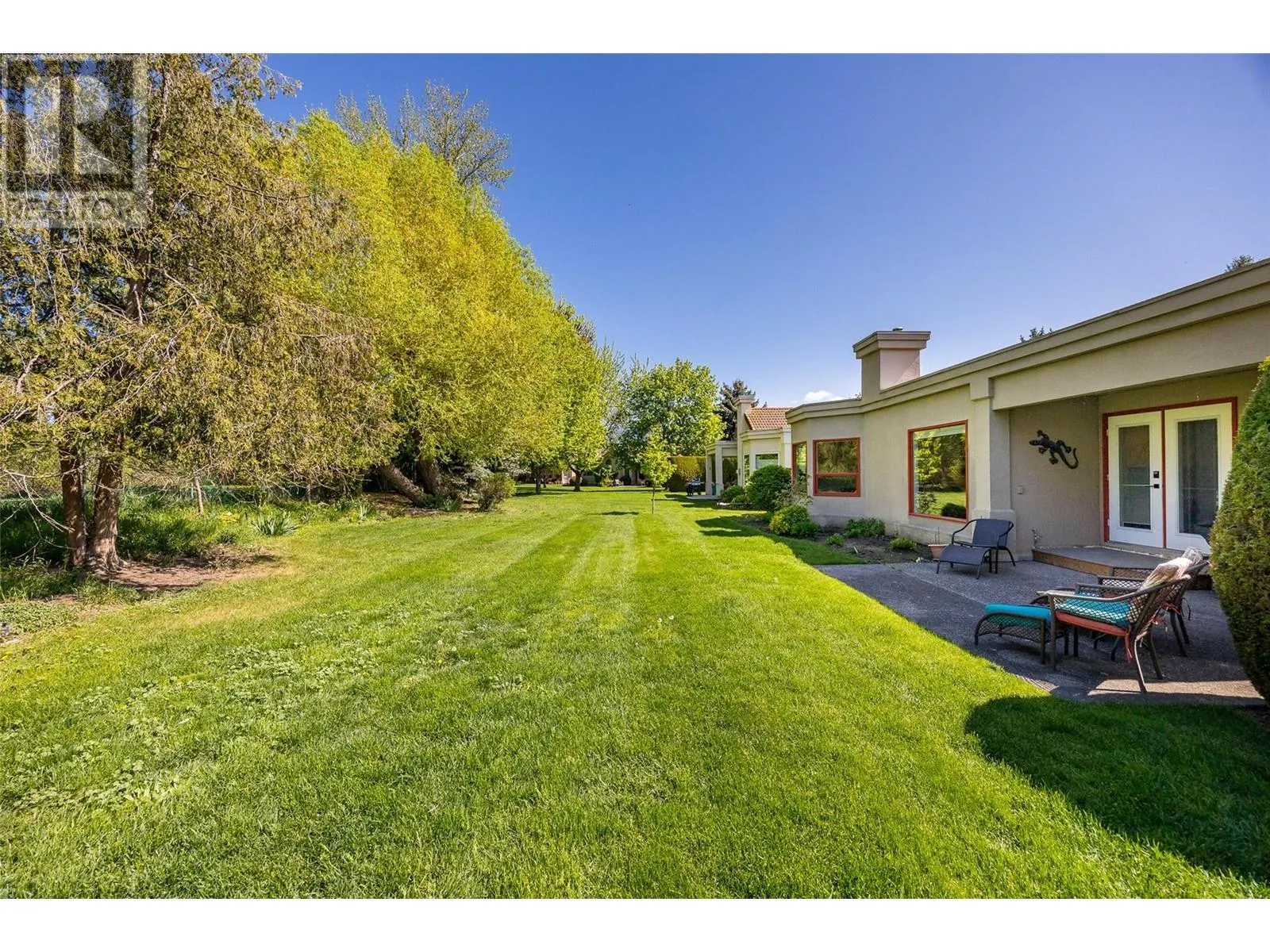 650 Lexington Drive Unit# 304