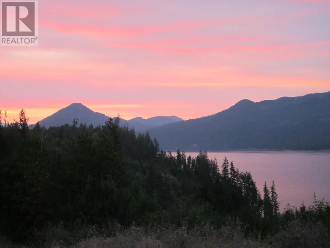 200 LOWER ARROW Lake