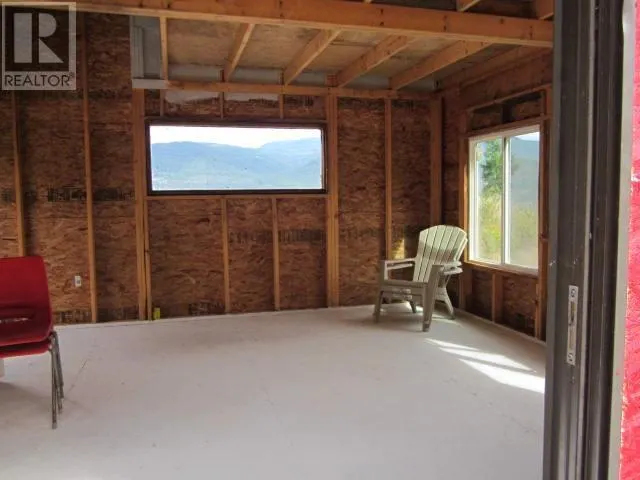 200 LOWER ARROW Lake