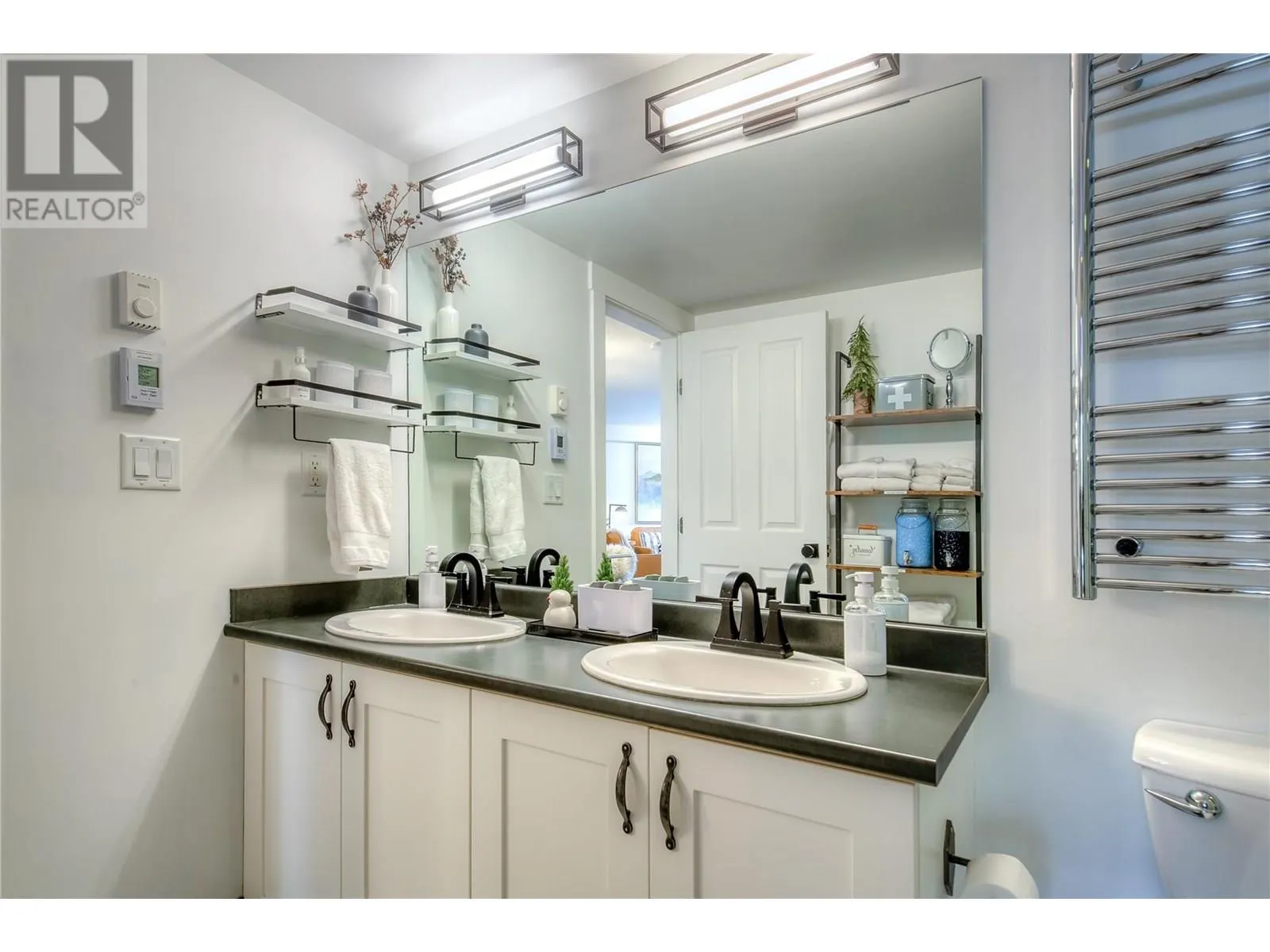 2070 SUMMIT Drive Unit# 307