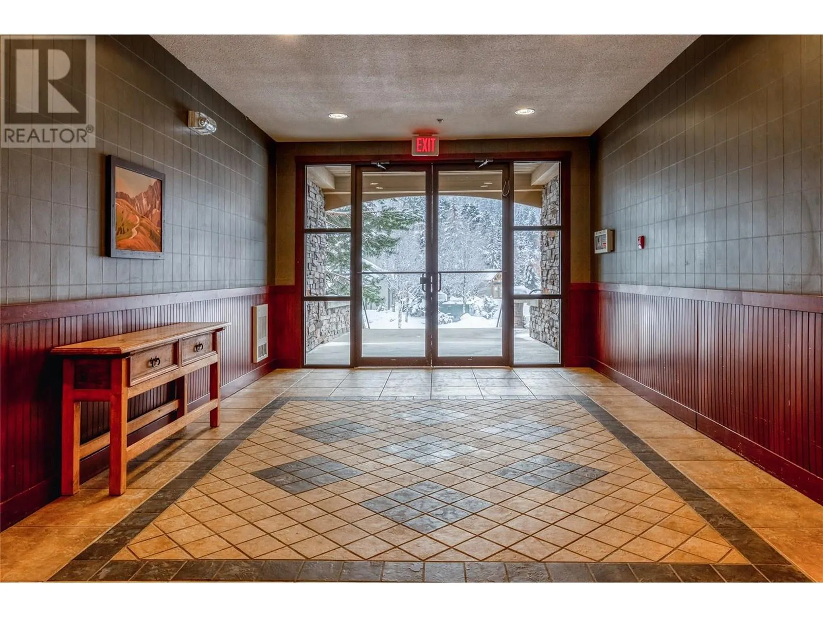 2070 SUMMIT Drive Unit# 307