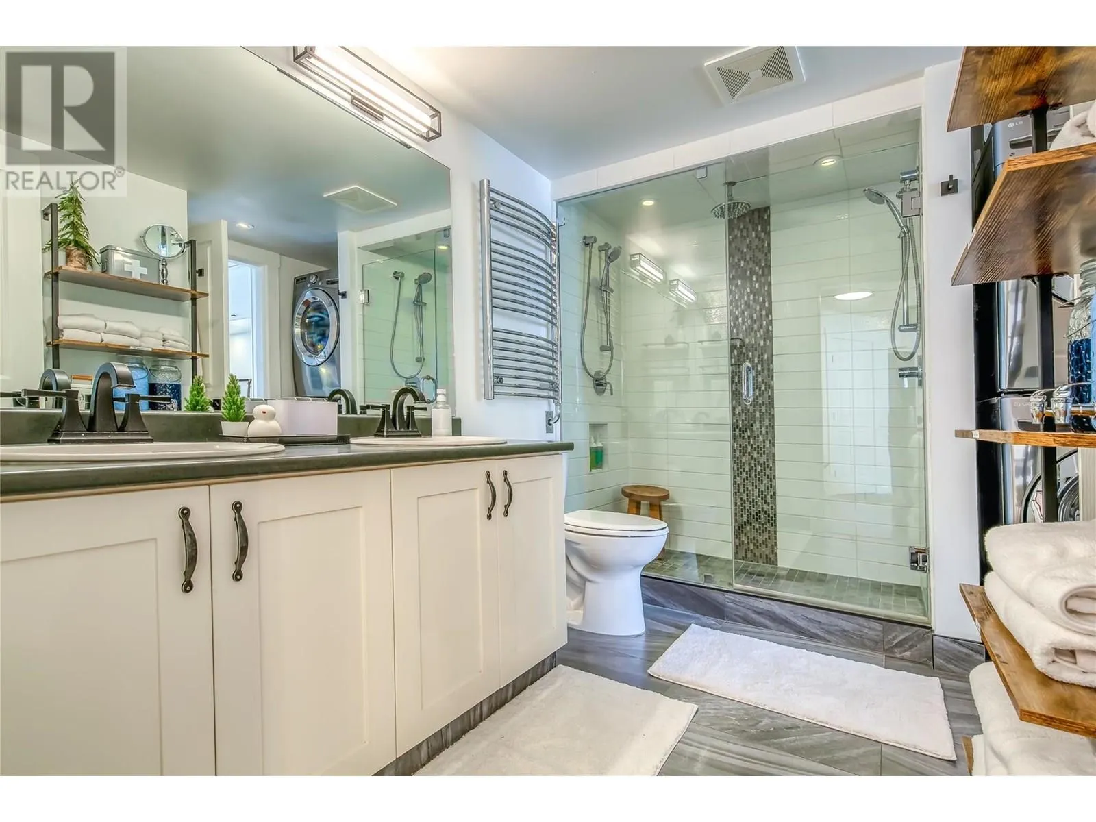 2070 SUMMIT Drive Unit# 307