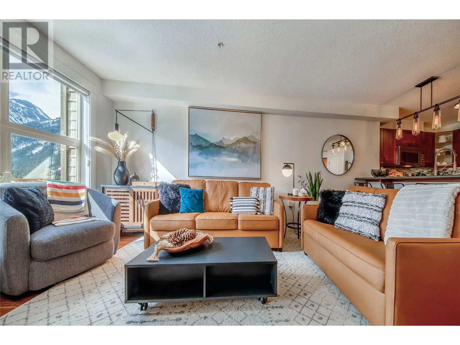 2070 SUMMIT Drive Unit# 307