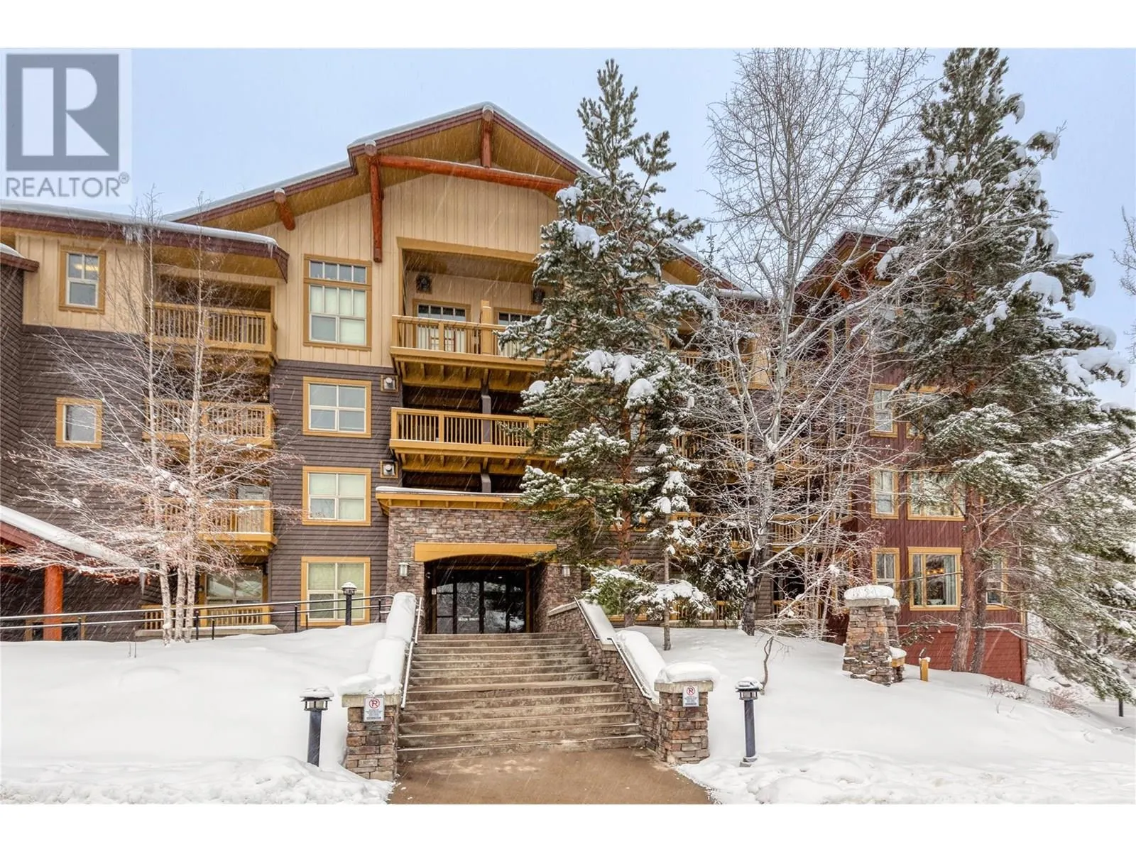 2070 SUMMIT Drive Unit# 307