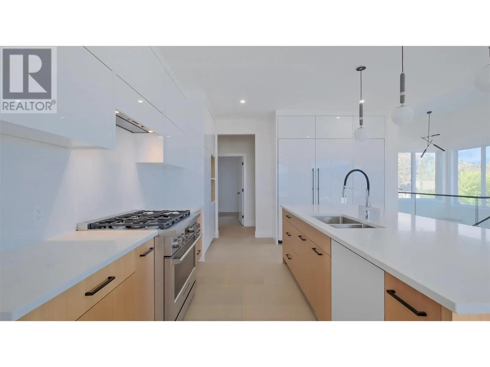 402 Trestle Ridge Drive