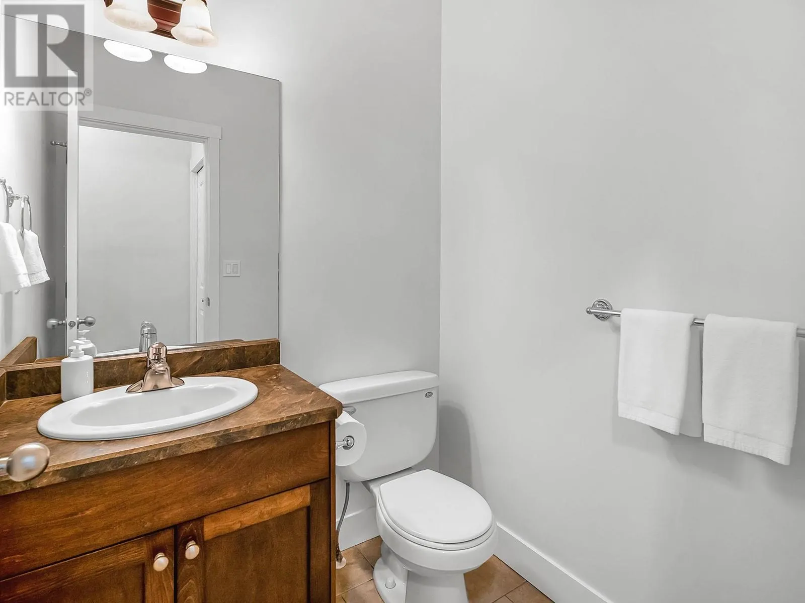 2051 Sunview Drive Unit# 4