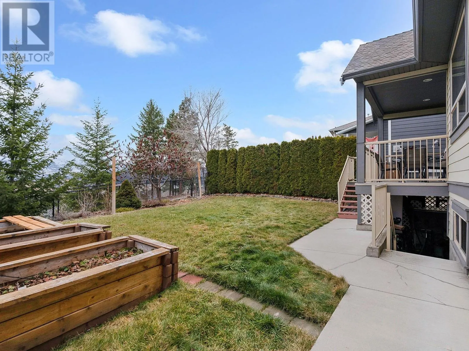 2051 Sunview Drive Unit# 4