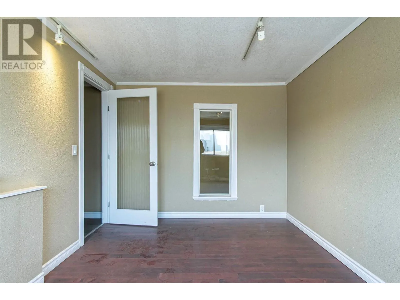 740 Waddington Drive Unit# 12