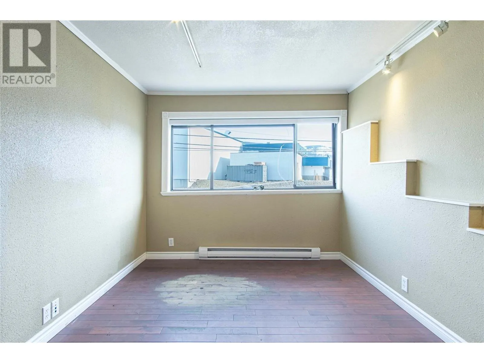 740 Waddington Drive Unit# 12