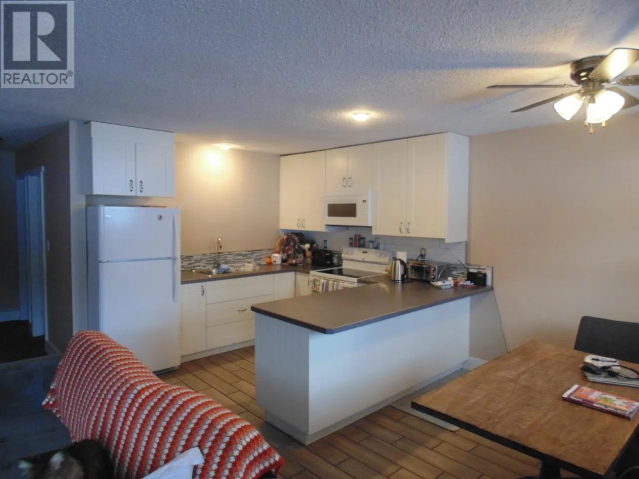 609-611 CHRISTINA Place