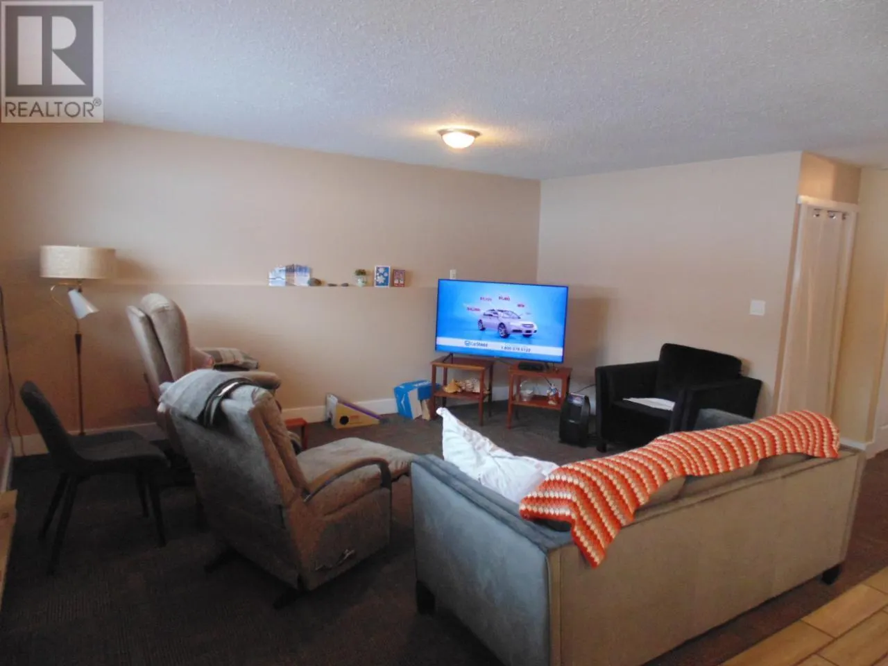 609-611 CHRISTINA Place