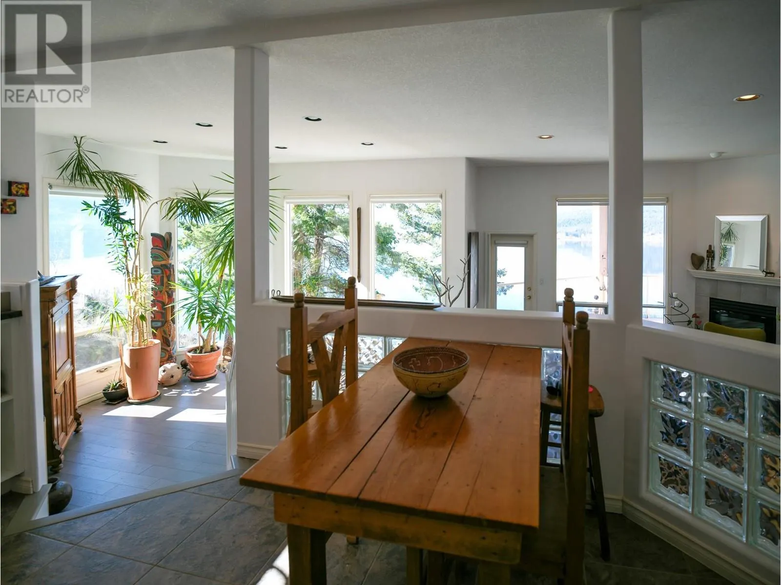 83 Peregrine Way Unit# 5