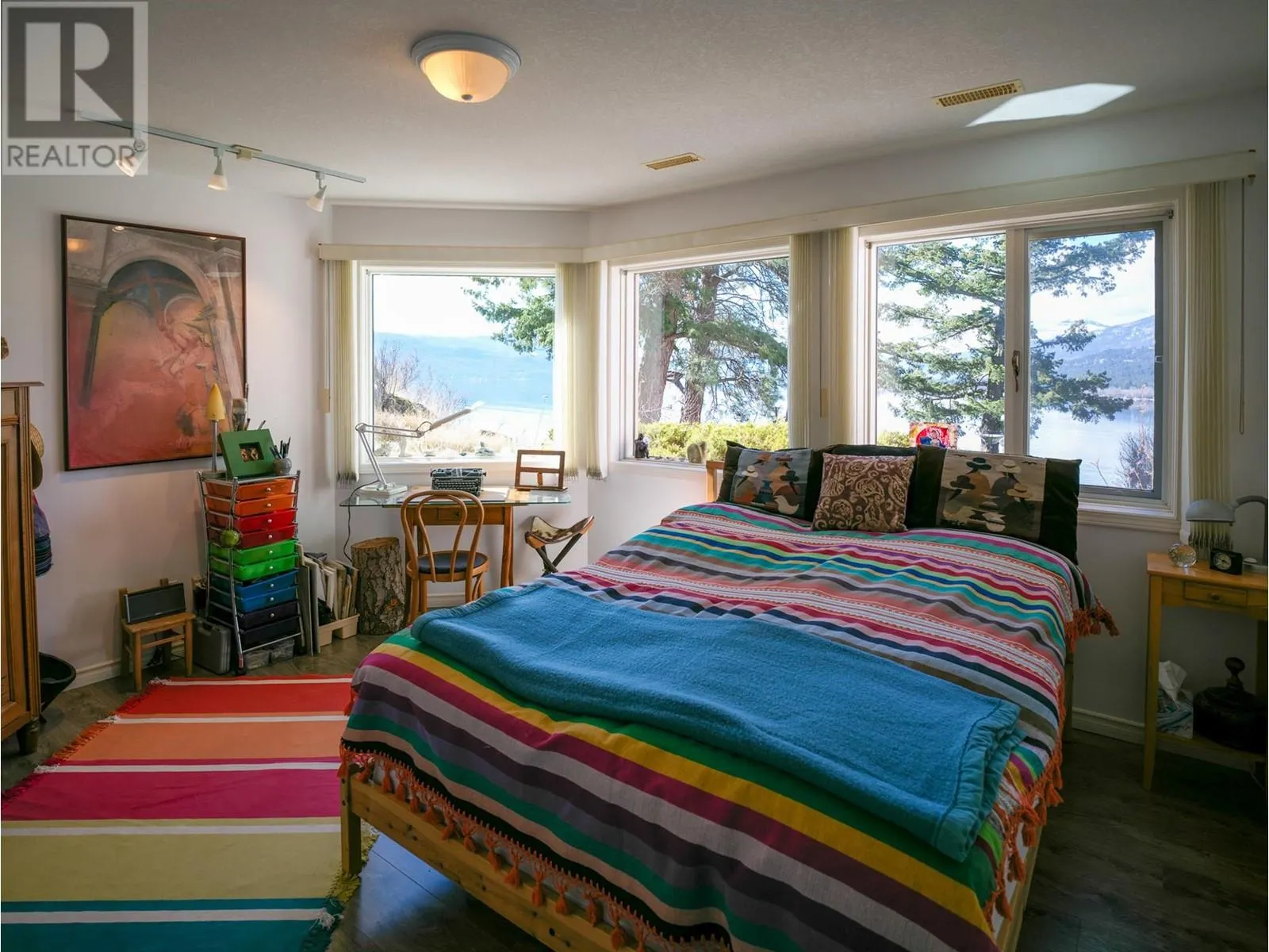 83 Peregrine Way Unit# 5