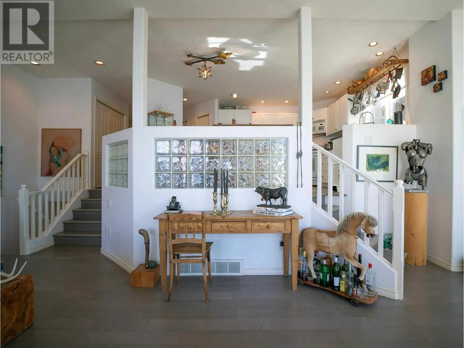 83 Peregrine Way Unit# 5
