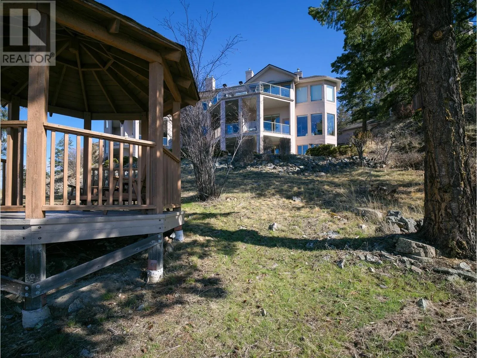 83 Peregrine Way Unit# 5