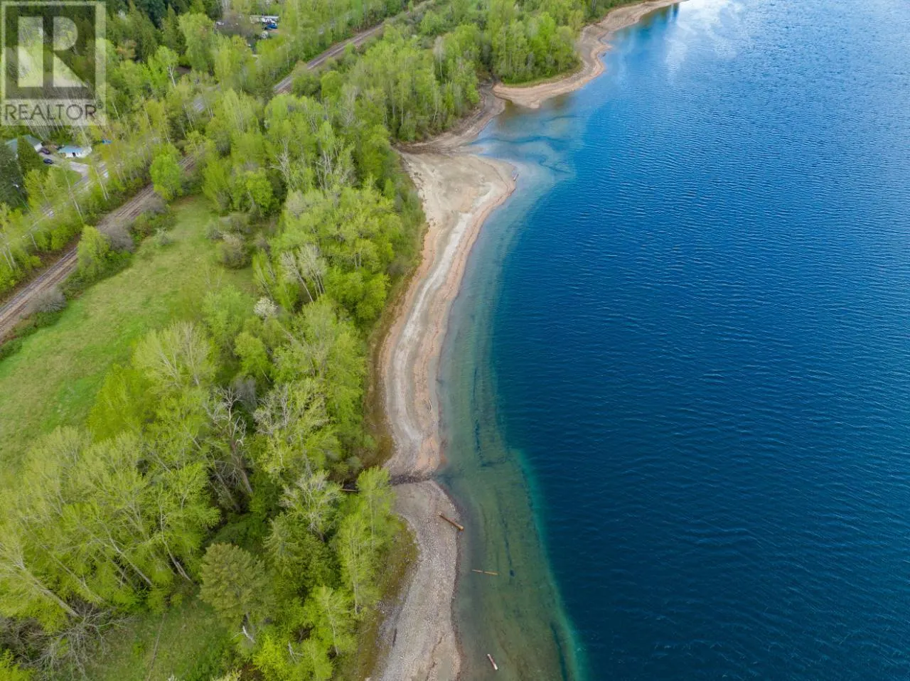 1601 ARROW LAKES Drive