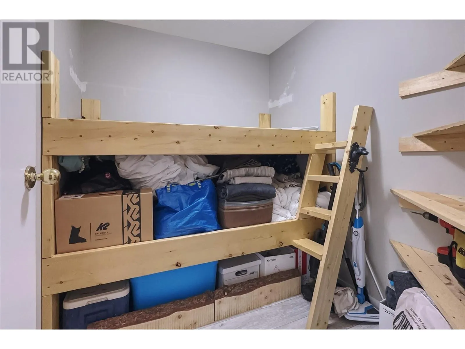 4817 Snow Pines Road Unit# D