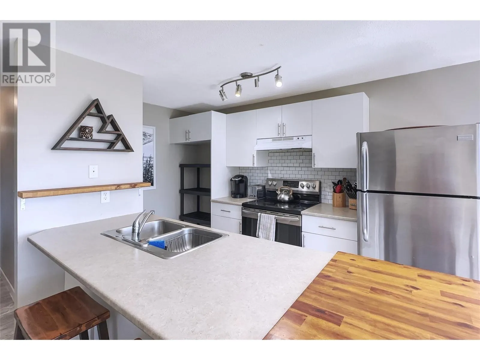 4817 Snow Pines Road Unit# D