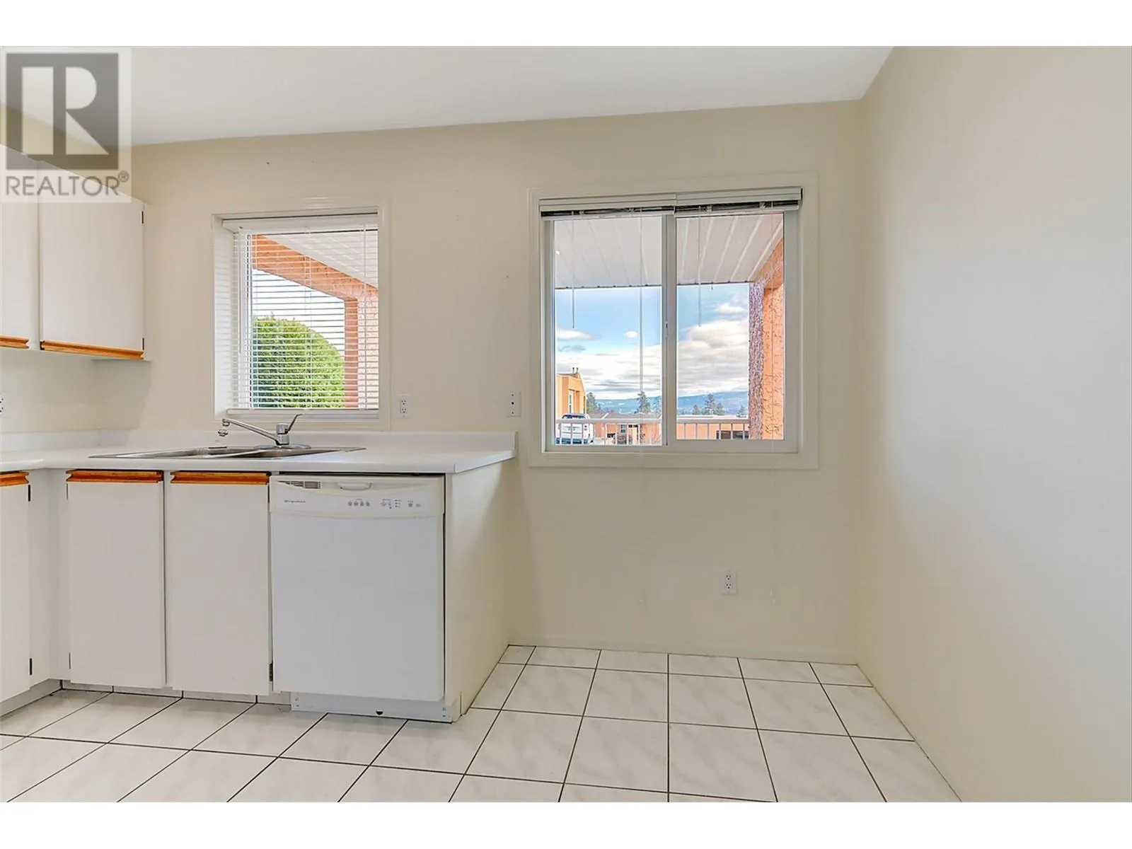 2433 Ingram Road Unit# 10