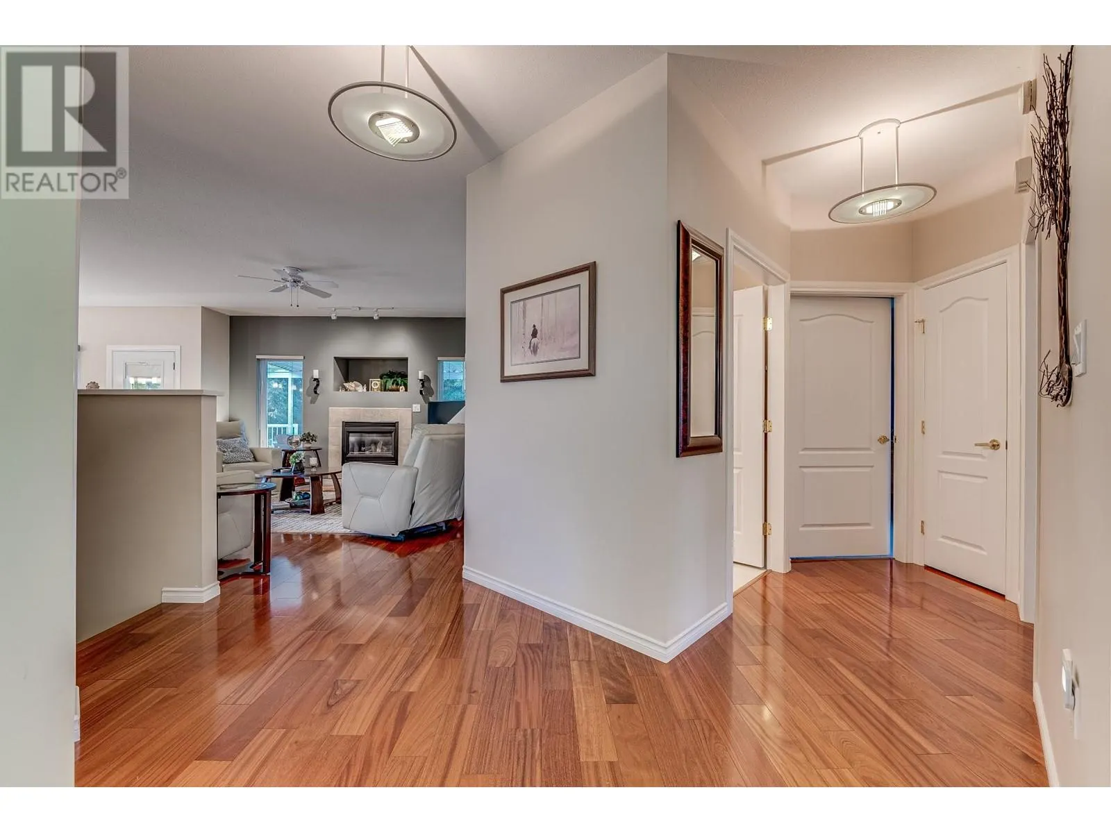 2642 Golf View Place