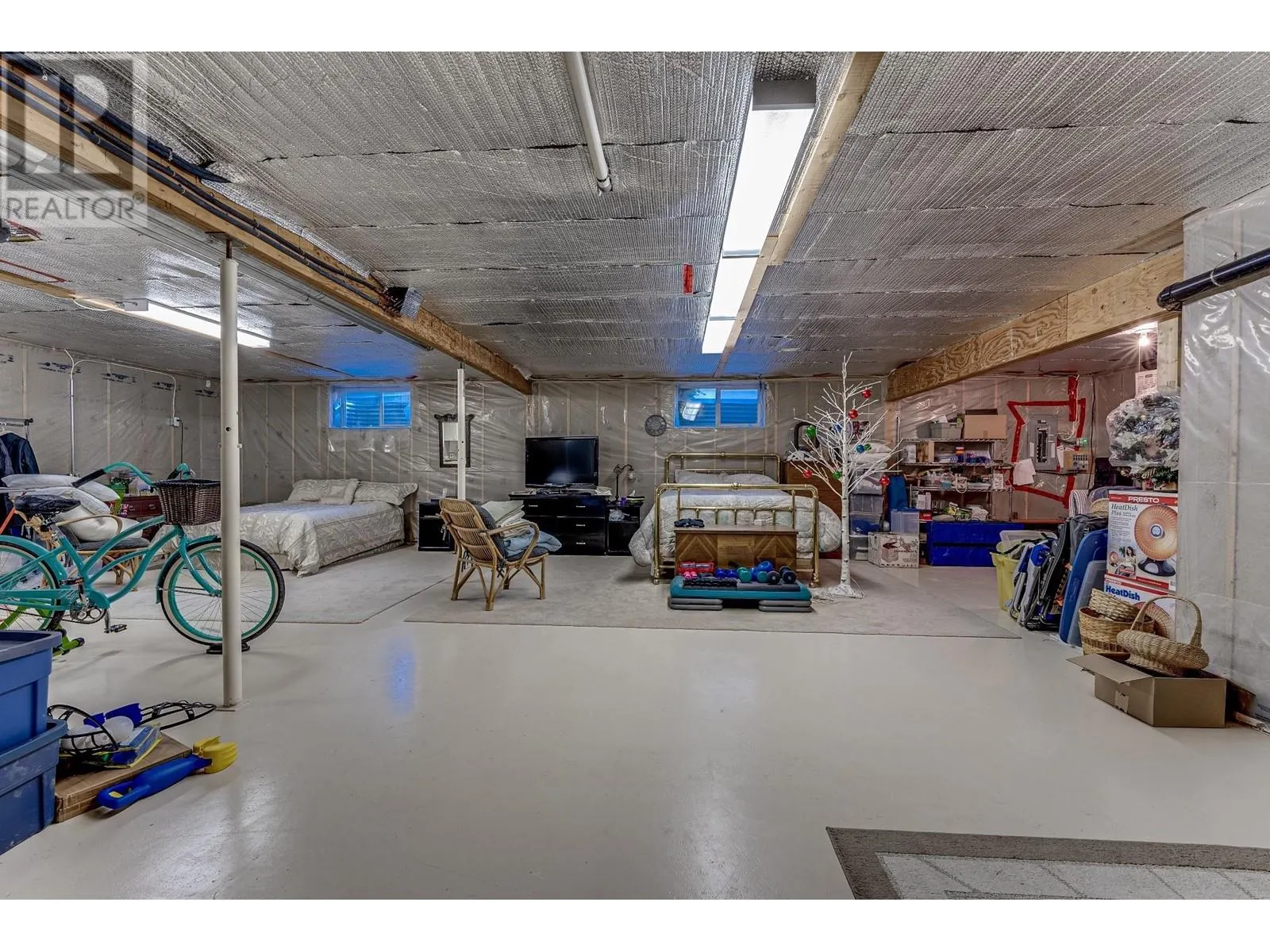 2642 Golf View Place