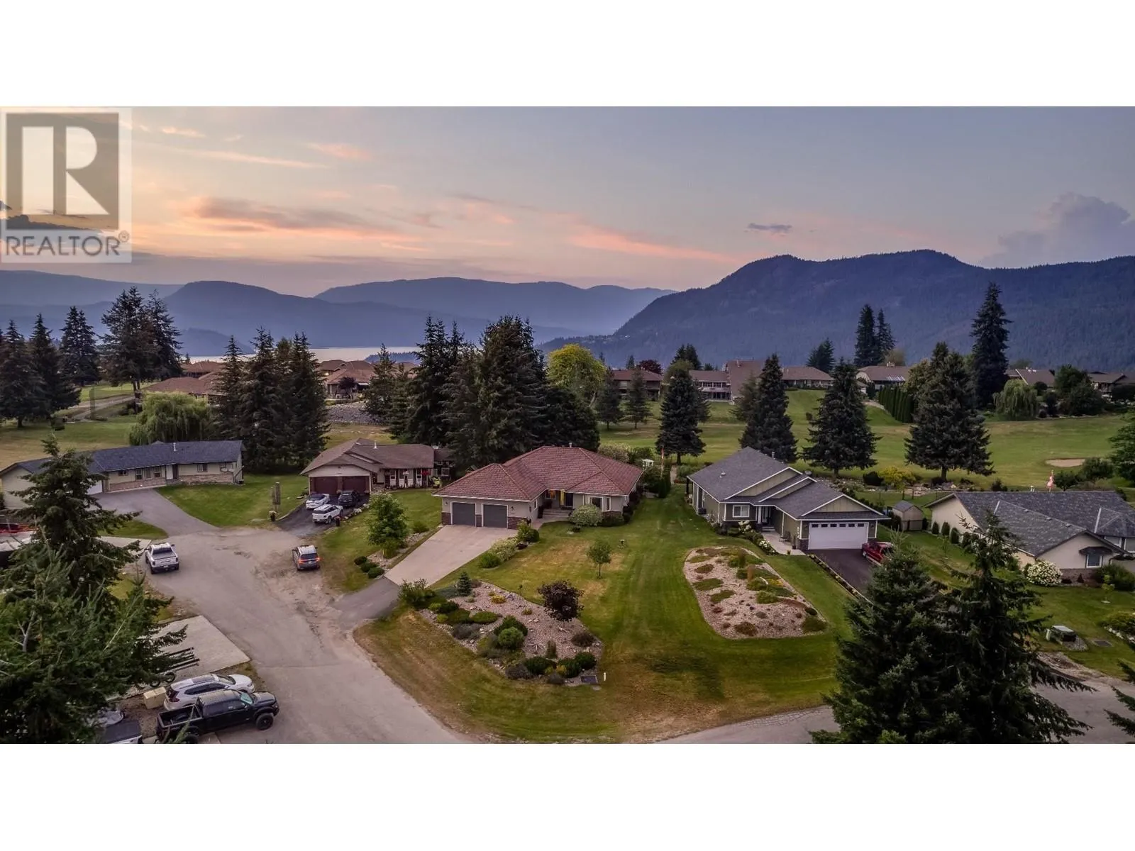 2642 Golf View Place