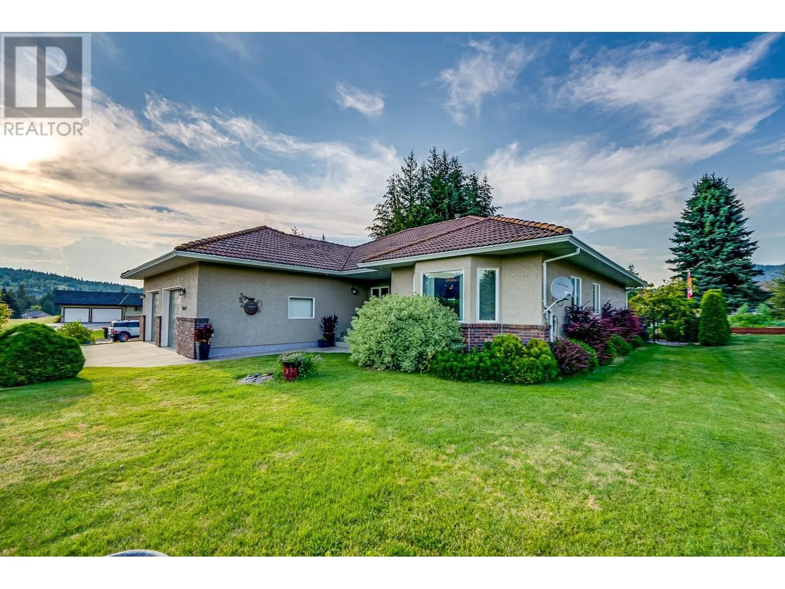 2642 Golf View Place